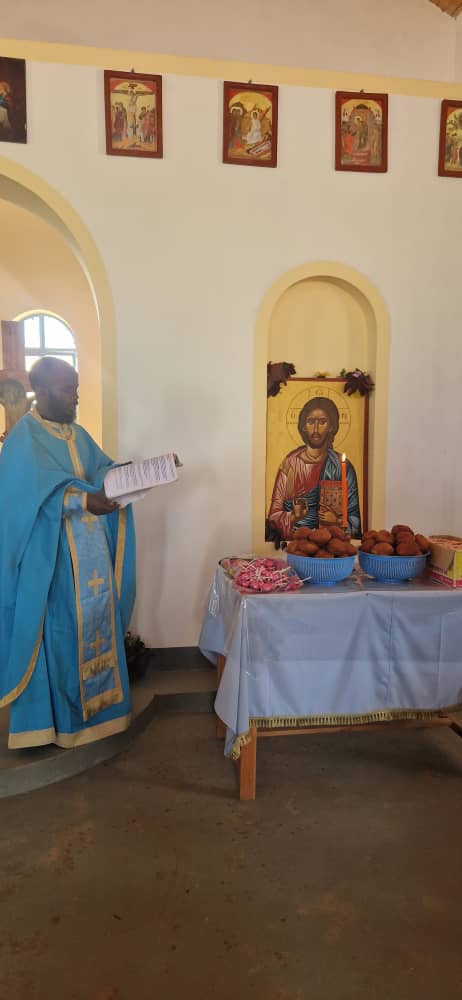 Sfânta Liturghie și pomenire la Parohia Sfântul Partenie din Mkombe