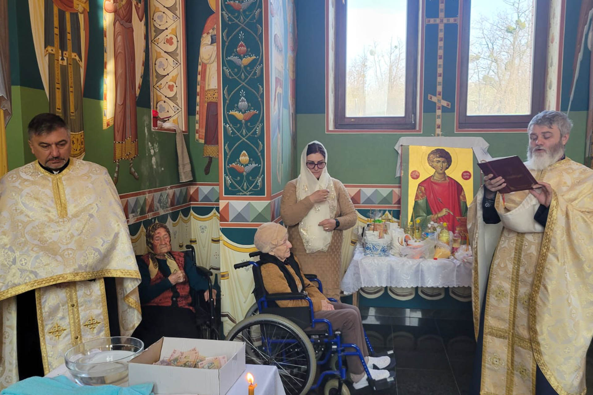 Taina Sfântului Maslu și activități misionare în două biserici din comuna Răducăneni