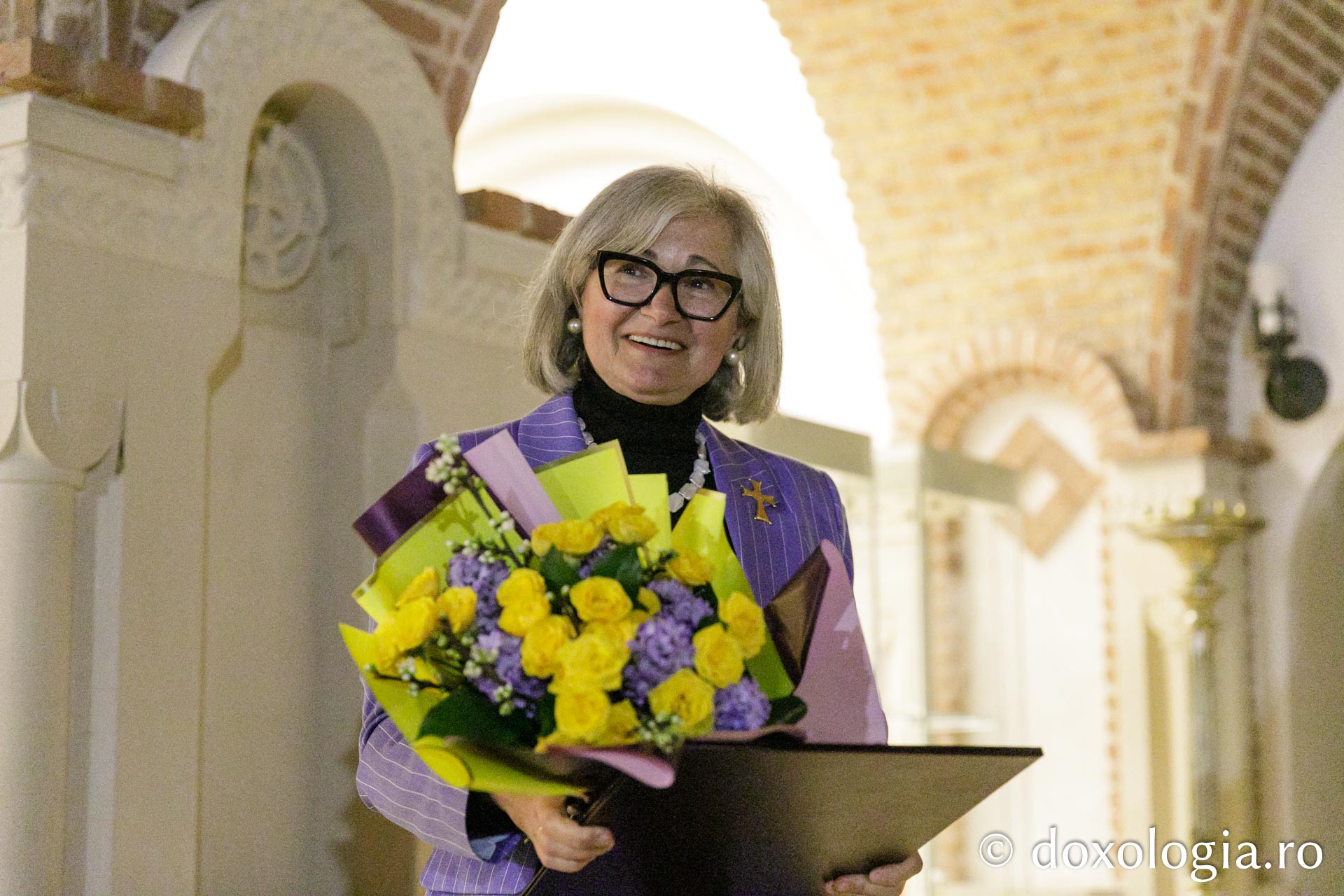 Muzeul Mitropolitan din Iași a inaugurat expoziția „Crucii Tale ne închinăm, Stăpâne, și sfântă Învierea Ta o lăudăm și o slăvim”