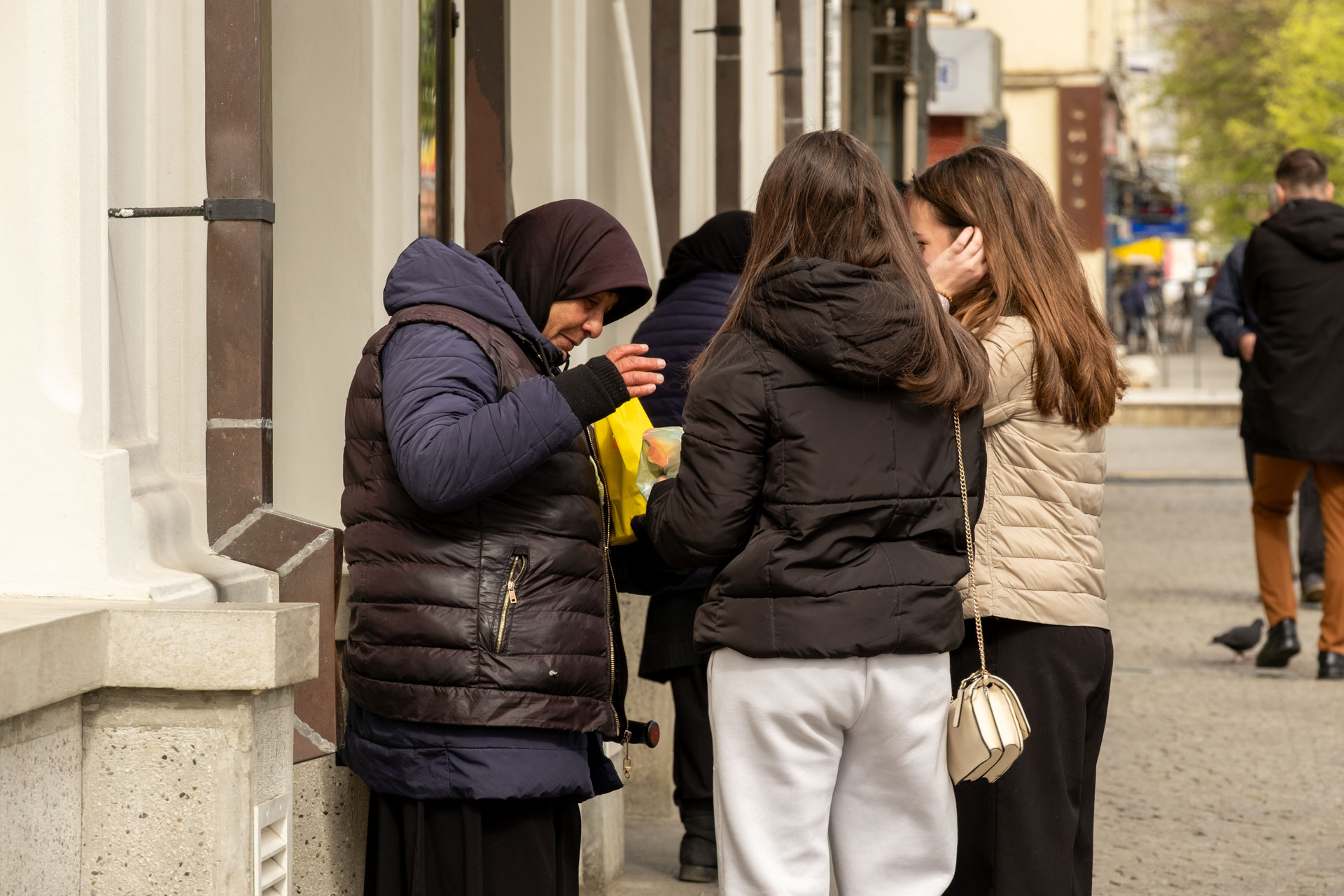Cantina mobilă - Porția de bunătate împărtășită „din mers”