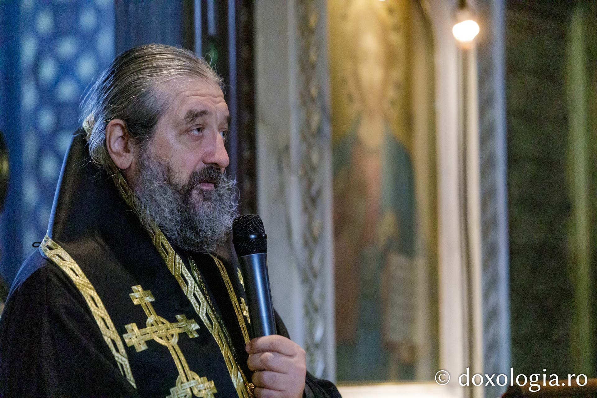 Preasfințitul Părinte Nichifor Botoșăneanul a săvârșit Denia din Sfânta și Marea Marți la Mănăstirea „Sfinții Trei Ierahi” din Iași