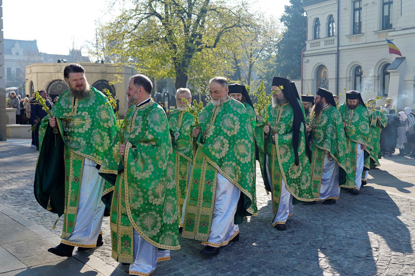 Sărbătoarea Floriilor la Iași: „Zi de bucurie, pentru că se prefigurează Taina Învierii lui Hristos, izvorul vieții veșnice”