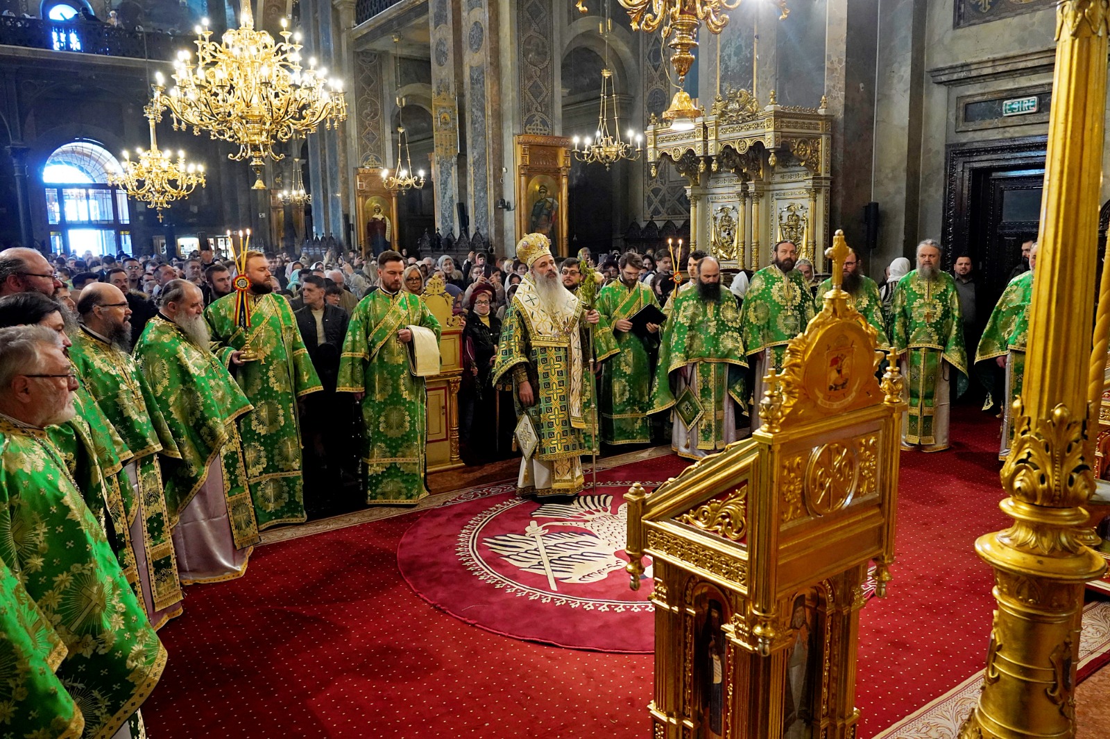 Sărbătoarea Floriilor la Iași: „Zi de bucurie, pentru că se prefigurează Taina Învierii lui Hristos, izvorul vieții veșnice”