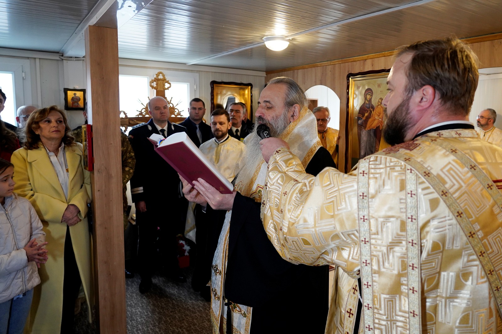 IPS Teofan Capela Pompierilor militari Iași