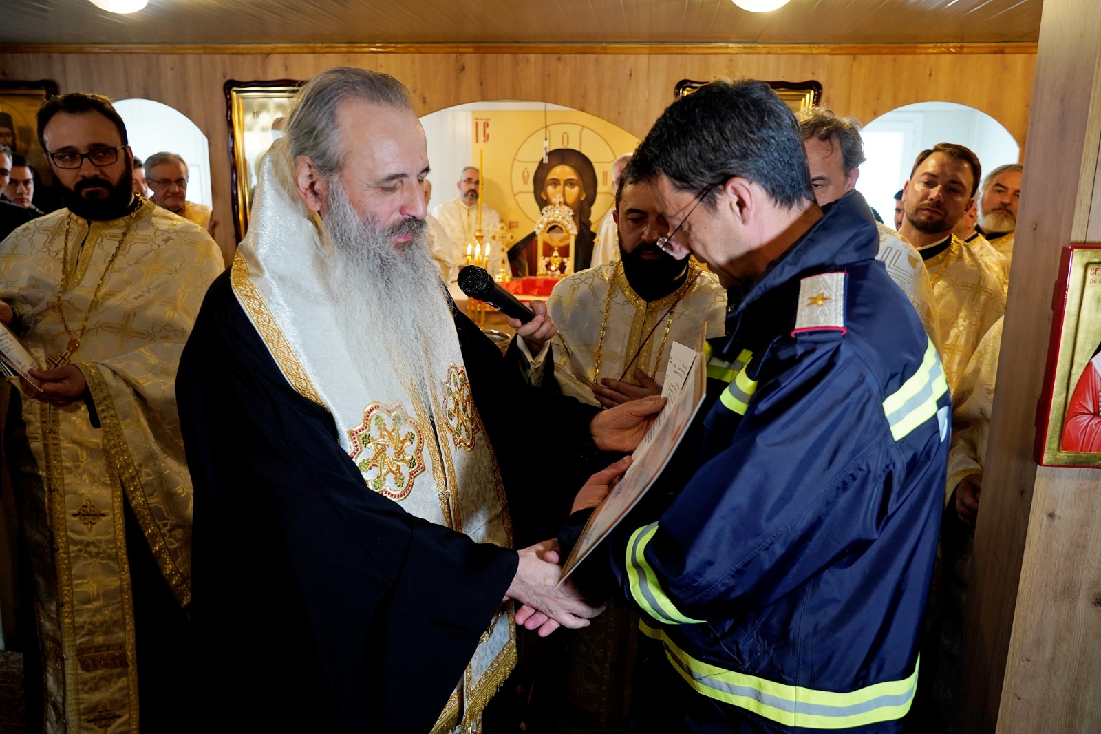 IPS Teofan Capela Pompierilor militari Iași