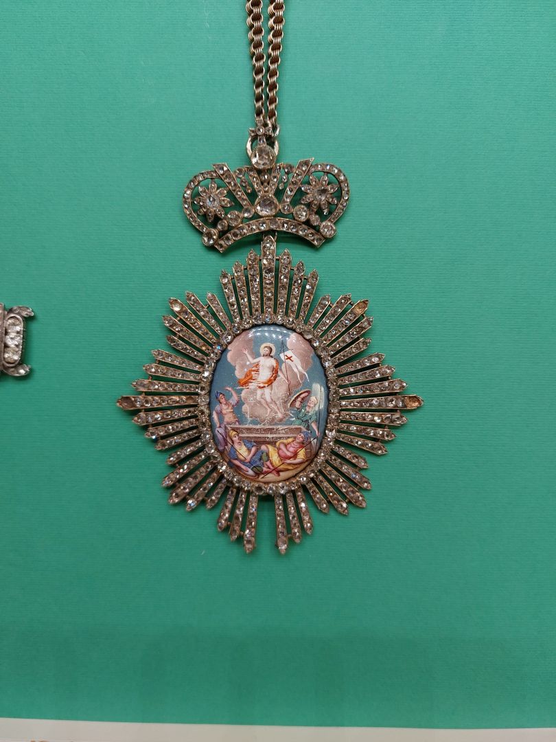 Engolplionul relicvar al Mitropolitului Veniamin Costachi - detaliu