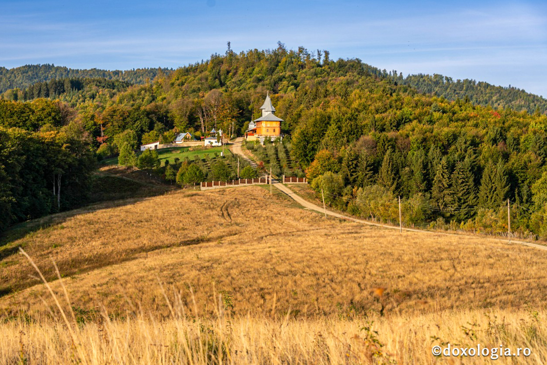 Schitul Sihăstria Crucii