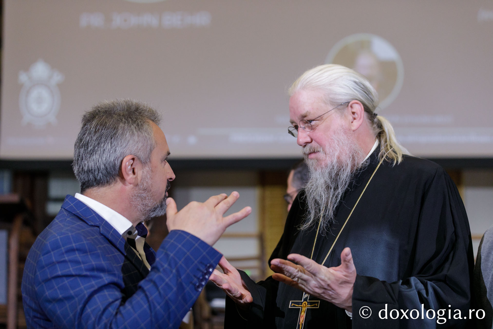 Ziua a doua a Simpozionului „Dumitru Stăniloae” – Teologi români și străini în dialog duhovnicesc