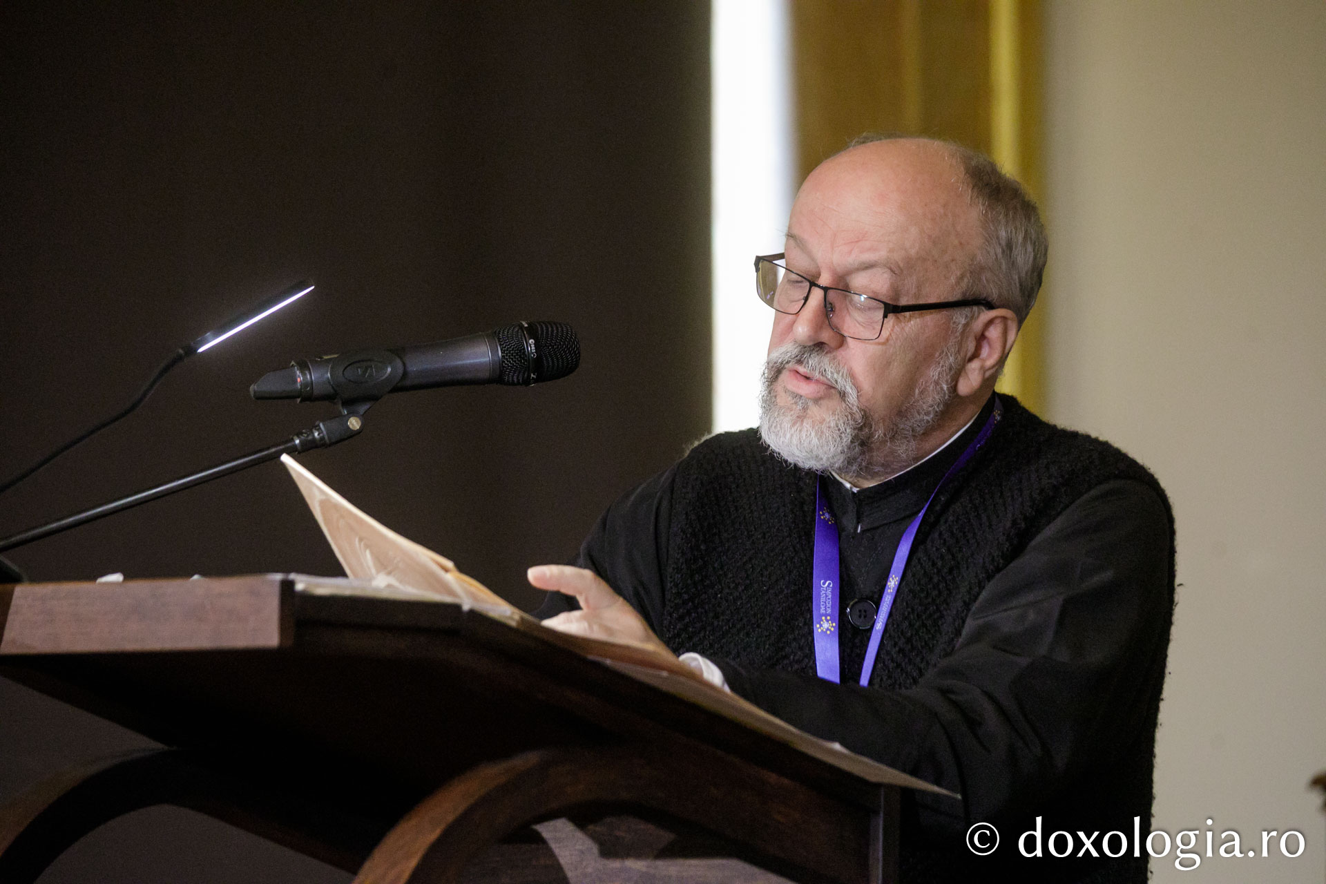 Ziua a doua a Simpozionului „Dumitru Stăniloae” – Teologi români și străini în dialog duhovnicesc