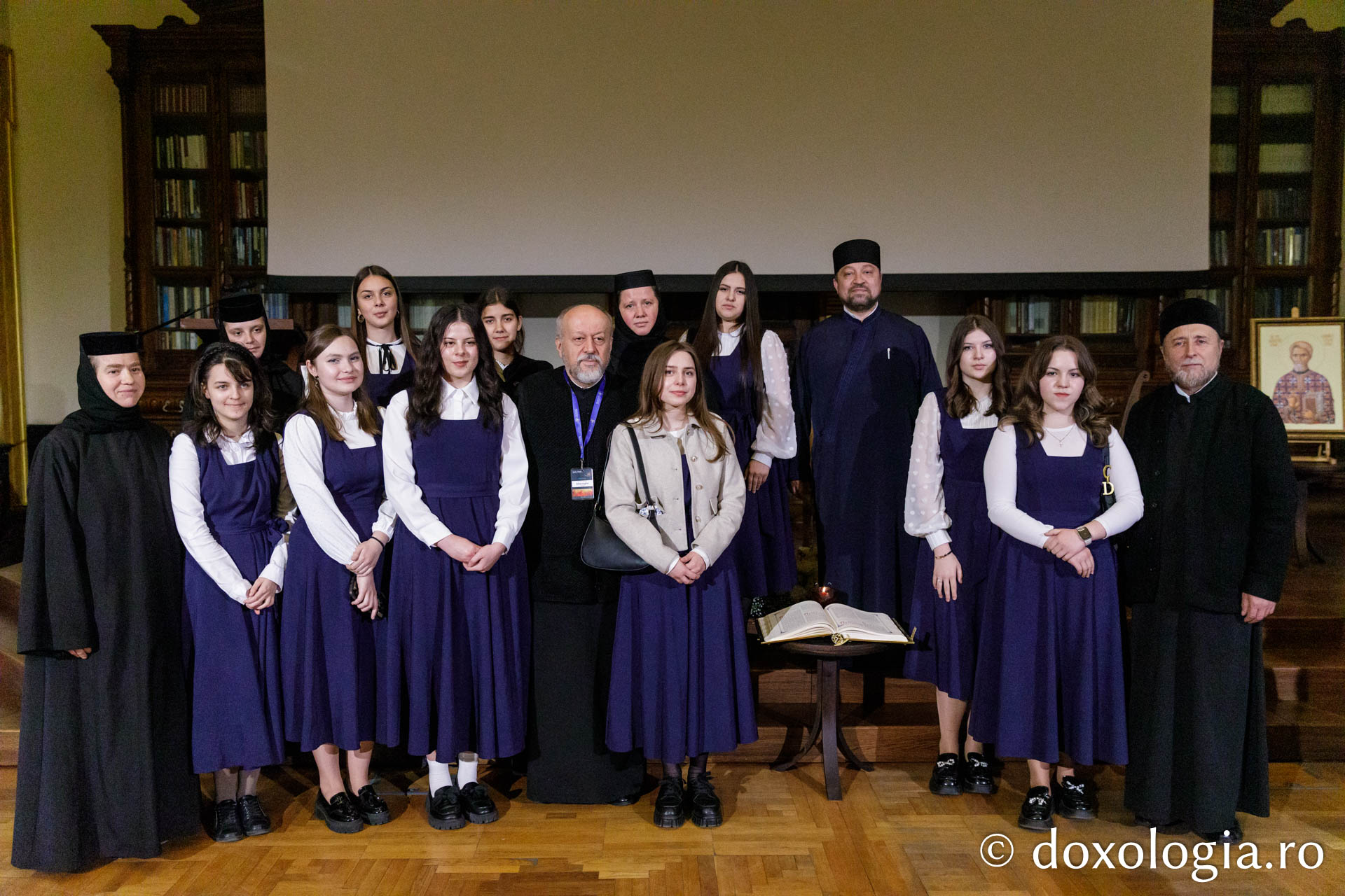 Ziua a doua a Simpozionului „Dumitru Stăniloae” – Teologi români și străini în dialog duhovnicesc