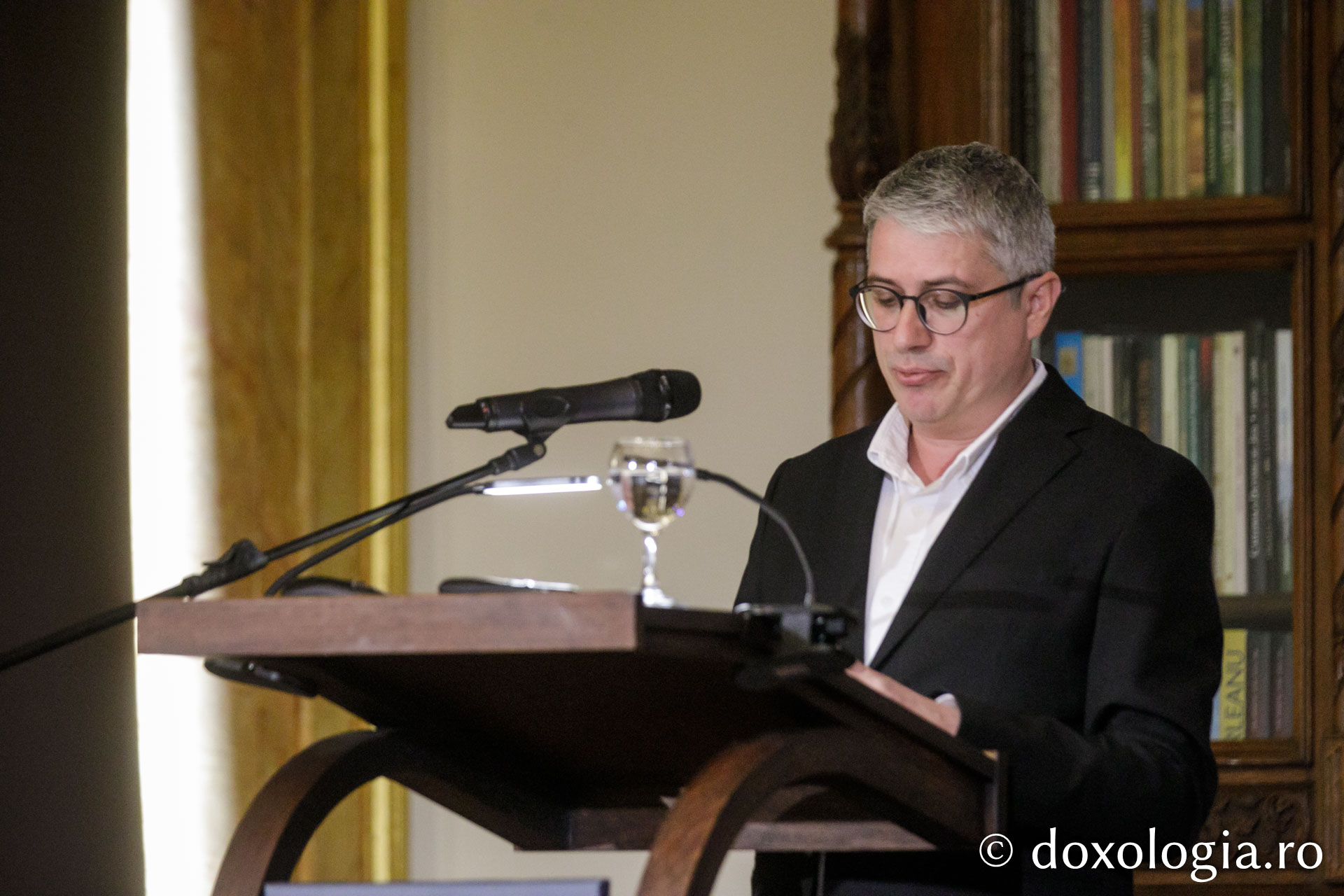 Ziua a doua a Simpozionului „Dumitru Stăniloae” – Teologi români și străini în dialog duhovnicesc