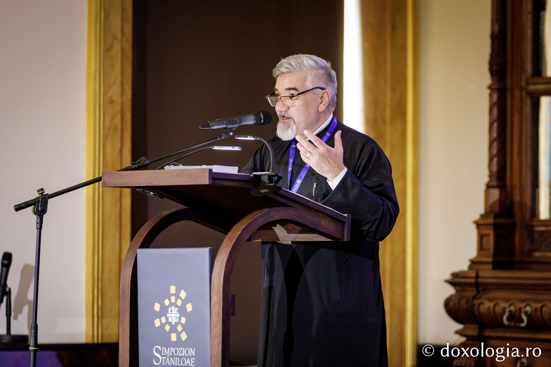 Ziua a doua a Simpozionului „Dumitru Stăniloae” – Teologi români și străini în dialog duhovnicesc