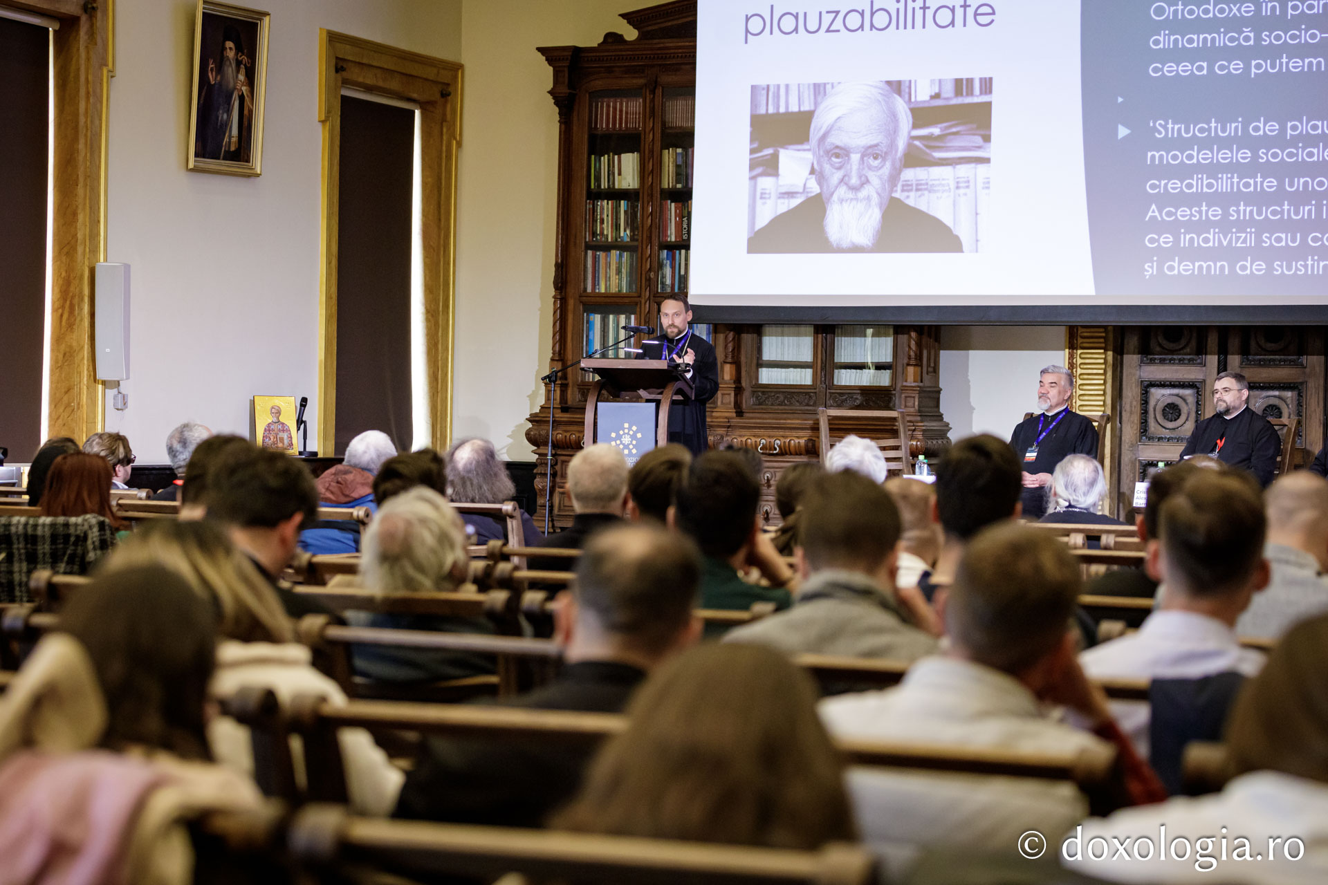 Ziua a doua a Simpozionului „Dumitru Stăniloae” – Teologi români și străini în dialog duhovnicesc