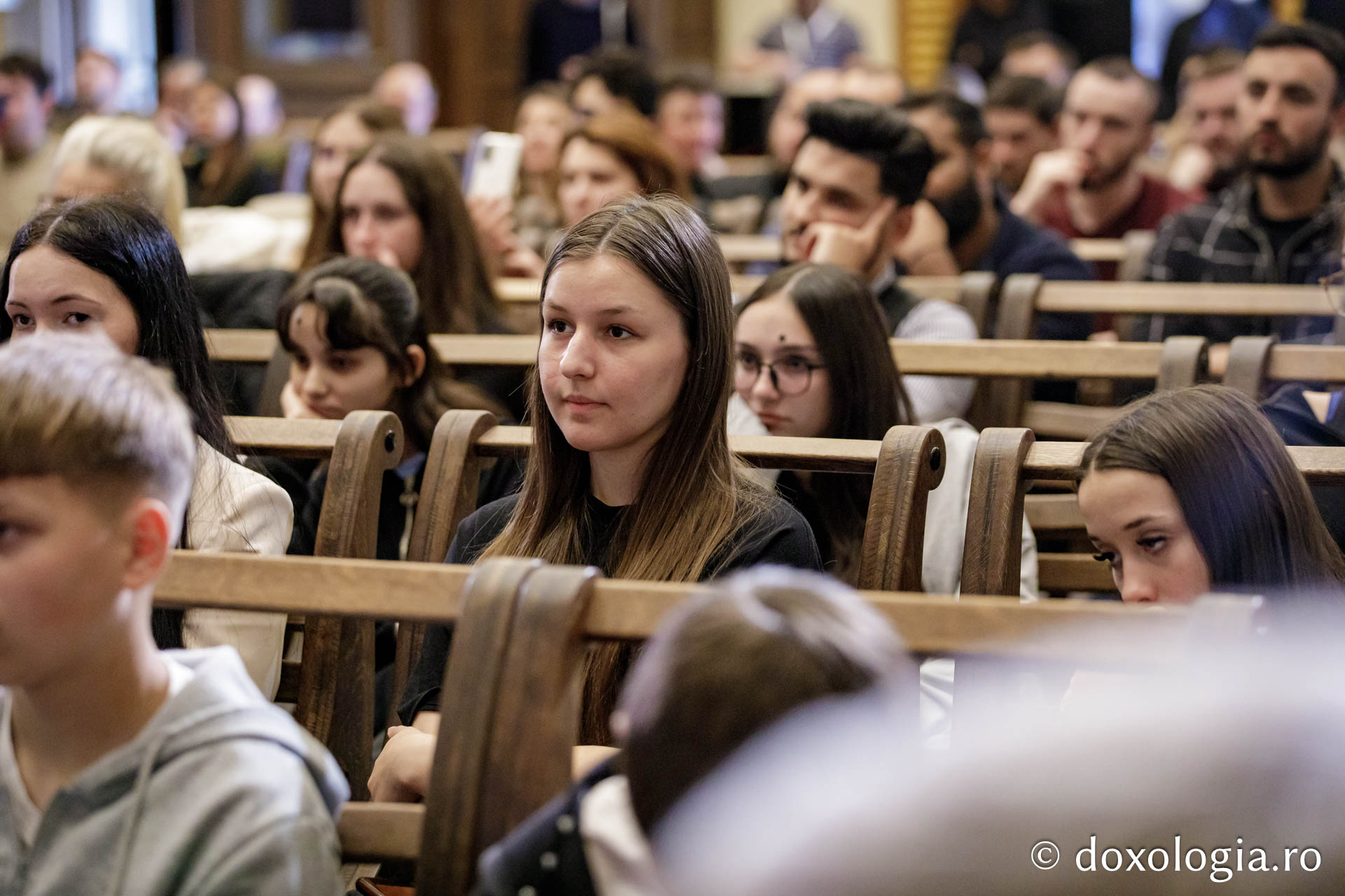 Ziua a doua a Simpozionului „Dumitru Stăniloae” – Teologi români și străini în dialog duhovnicesc