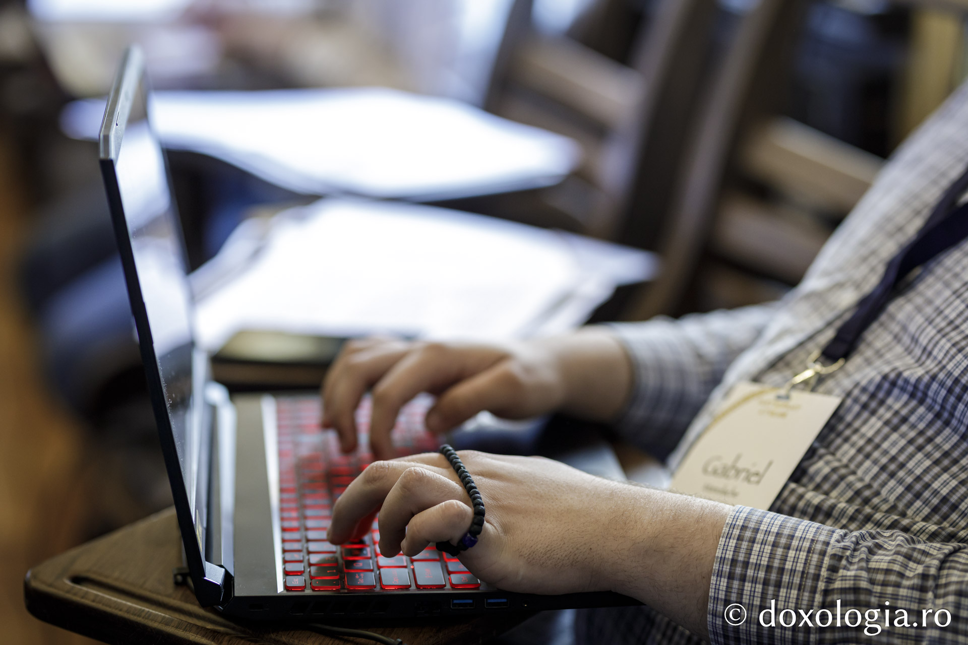 Ziua a doua a IBMF 2025 a debutat cu atelierul de compoziție susținut de dr. Cătălin Cernătescu