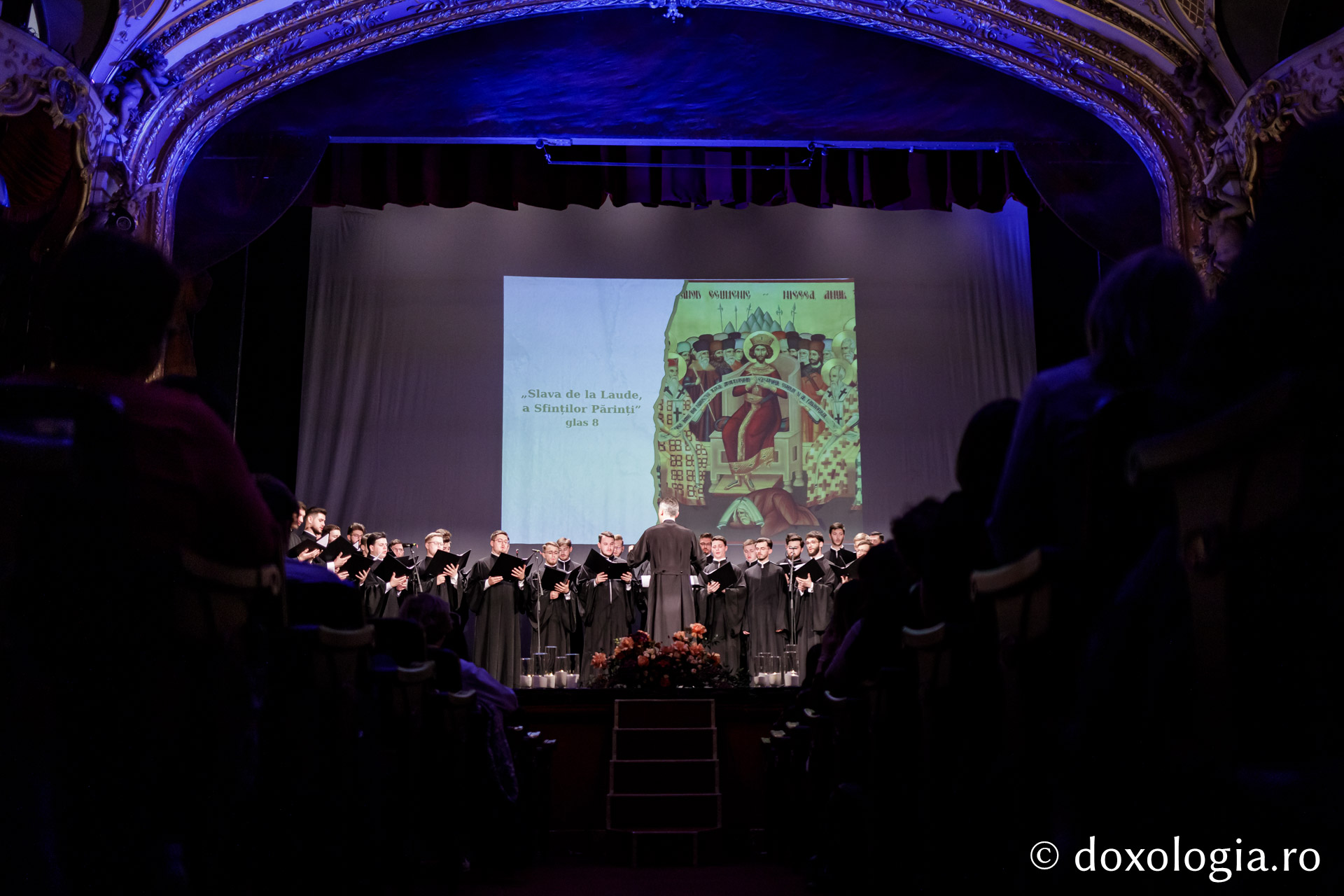 Cel de-al doilea concert IBMF, la Teatrul Național din Iași: „Am pășit pentru o clipă la strana Bisericii cele Mari din Constantinopol, Sfânta Sofia”