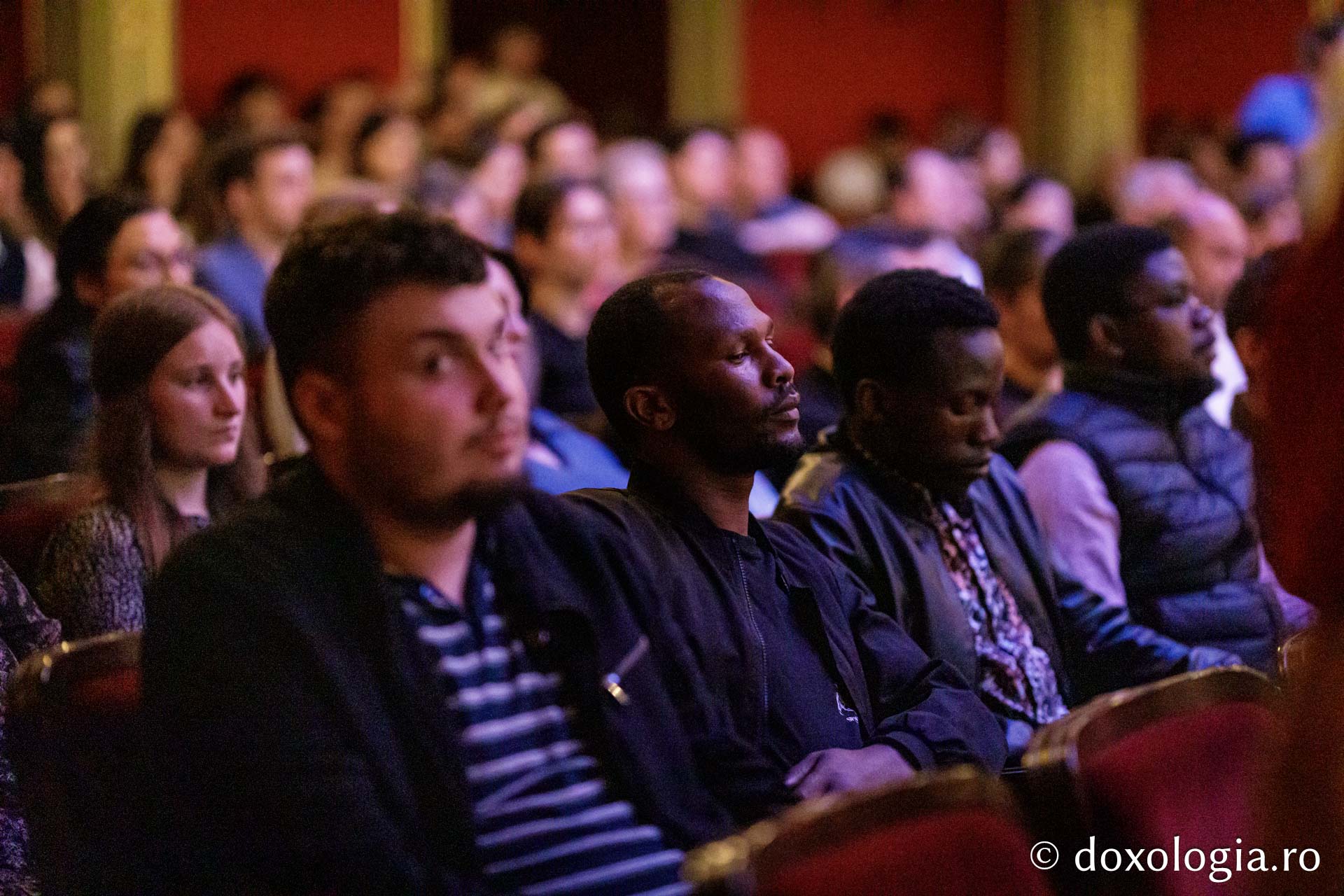 Cel de-al doilea concert IBMF, la Teatrul Național din Iași: „Am pășit pentru o clipă la strana Bisericii cele Mari din Constantinopol, Sfânta Sofia”