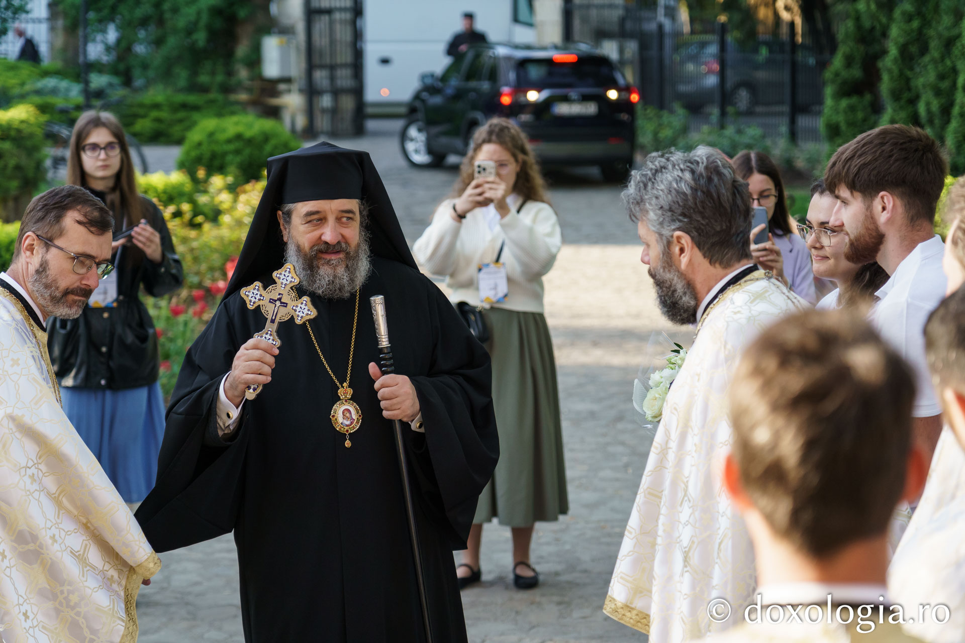 Peste 500 de tineri au participat la Întâlnirea anuală a tinerilor din protopopiatele ieșene / Foto: Mihail Vrăjitoru Peste 500 de tineri au participat la Întâlnirea anuală a tinerilor din protopopiatele ieșene