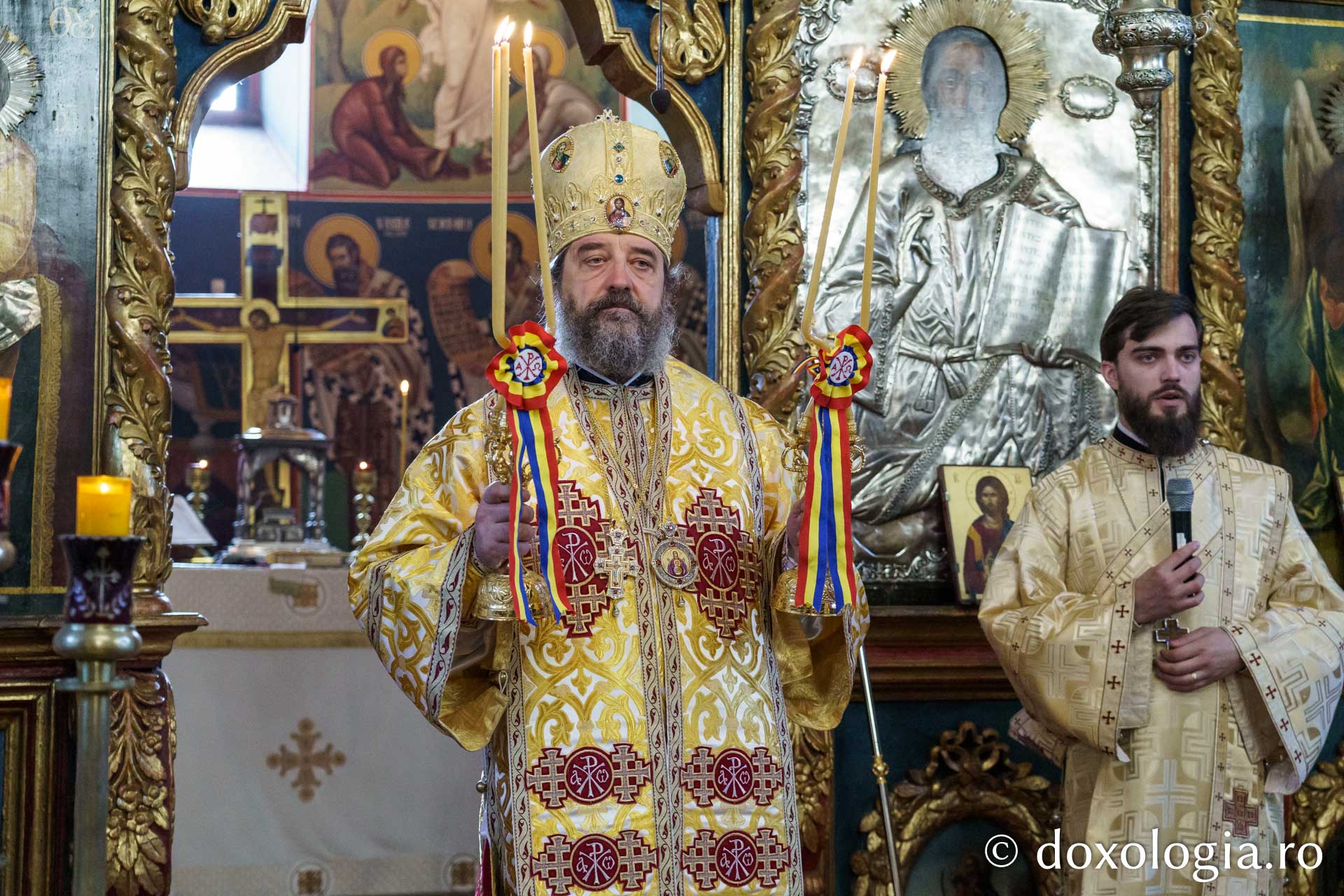 Peste 500 de tineri au participat la Întâlnirea anuală a tinerilor din protopopiatele ieșene / Foto: Mihail Vrăjitoru Peste 500 de tineri au participat la Întâlnirea anuală a tinerilor din protopopiatele ieșene