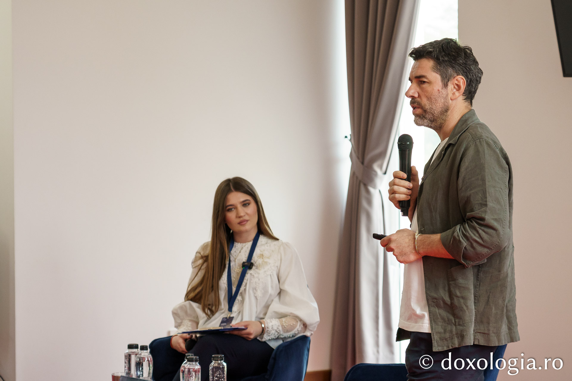 Dialog și inspirație la Superkids: Patricia Brohanschi și Alex Dima, invitații unei întâlniri de suflet cu tinerii