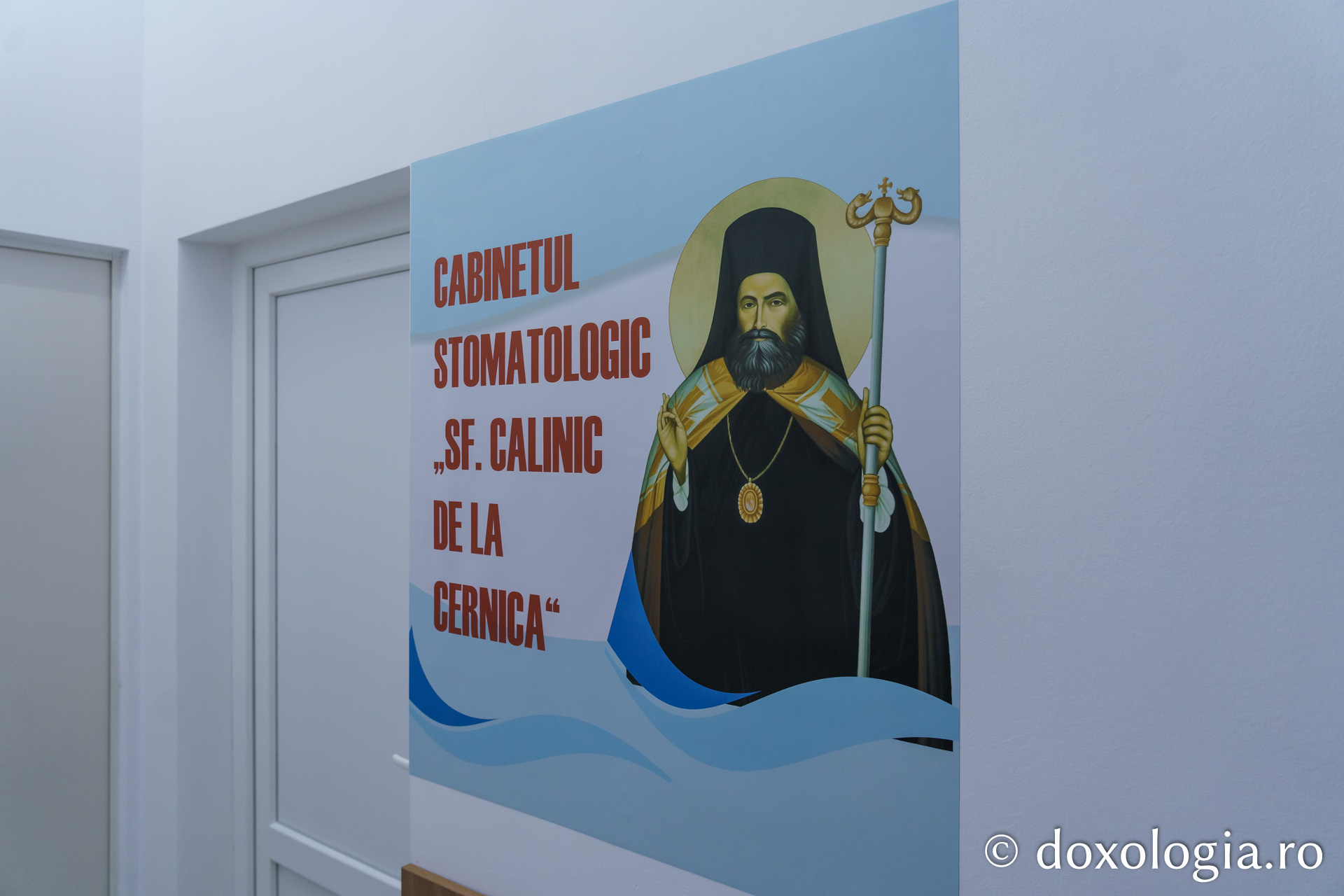 La Seminarul Teologic Ortodox „Veniamin Costachi” de la Mănăstirea Neamț a fost sfințit cabinetul stomatologic școlar „Sfântul Calinic de la Cernica”