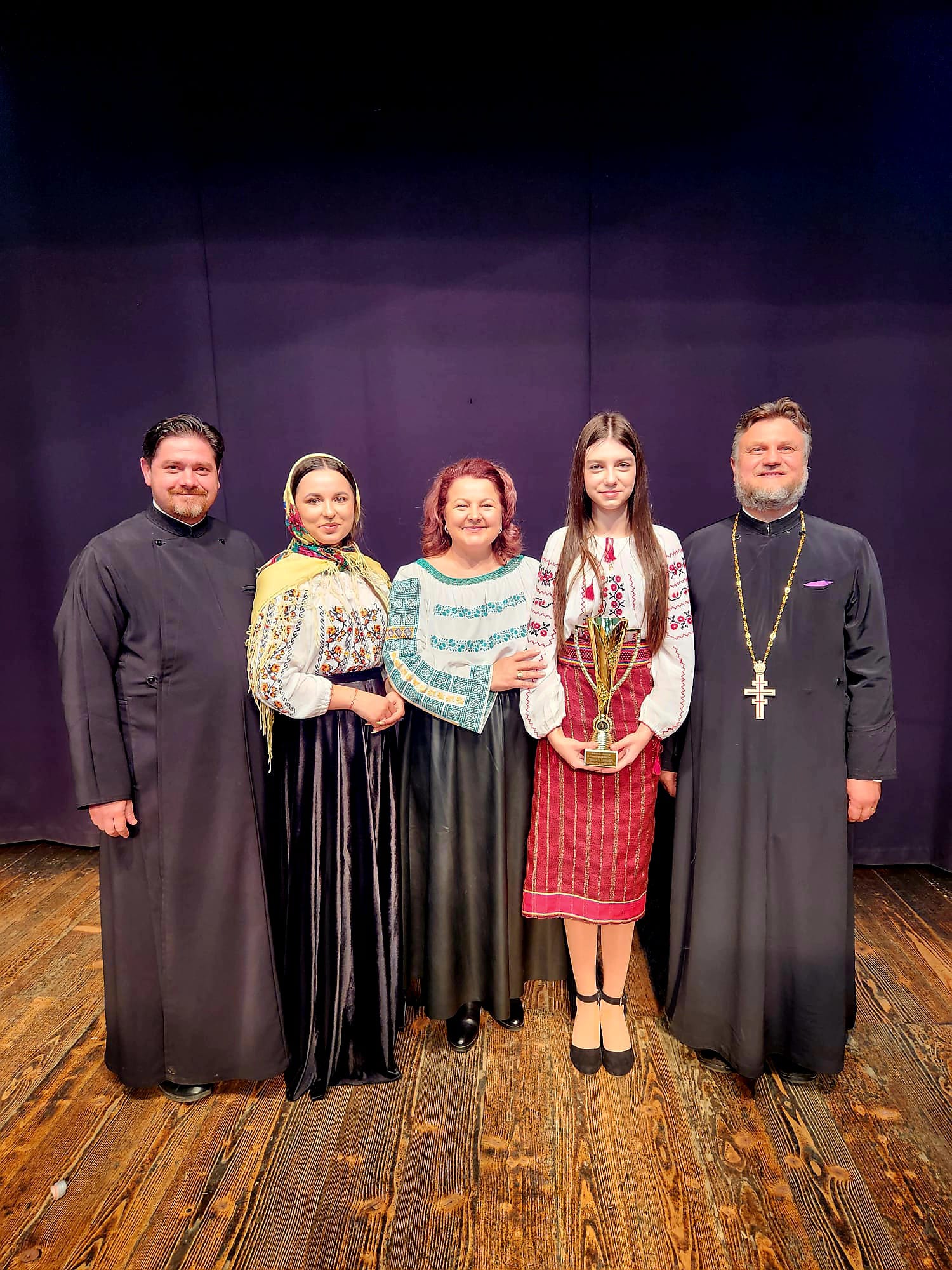 Festival-concurs județean de pricesne și cântări pascale „Bucuria sfântă a Învierii”, la Săveni