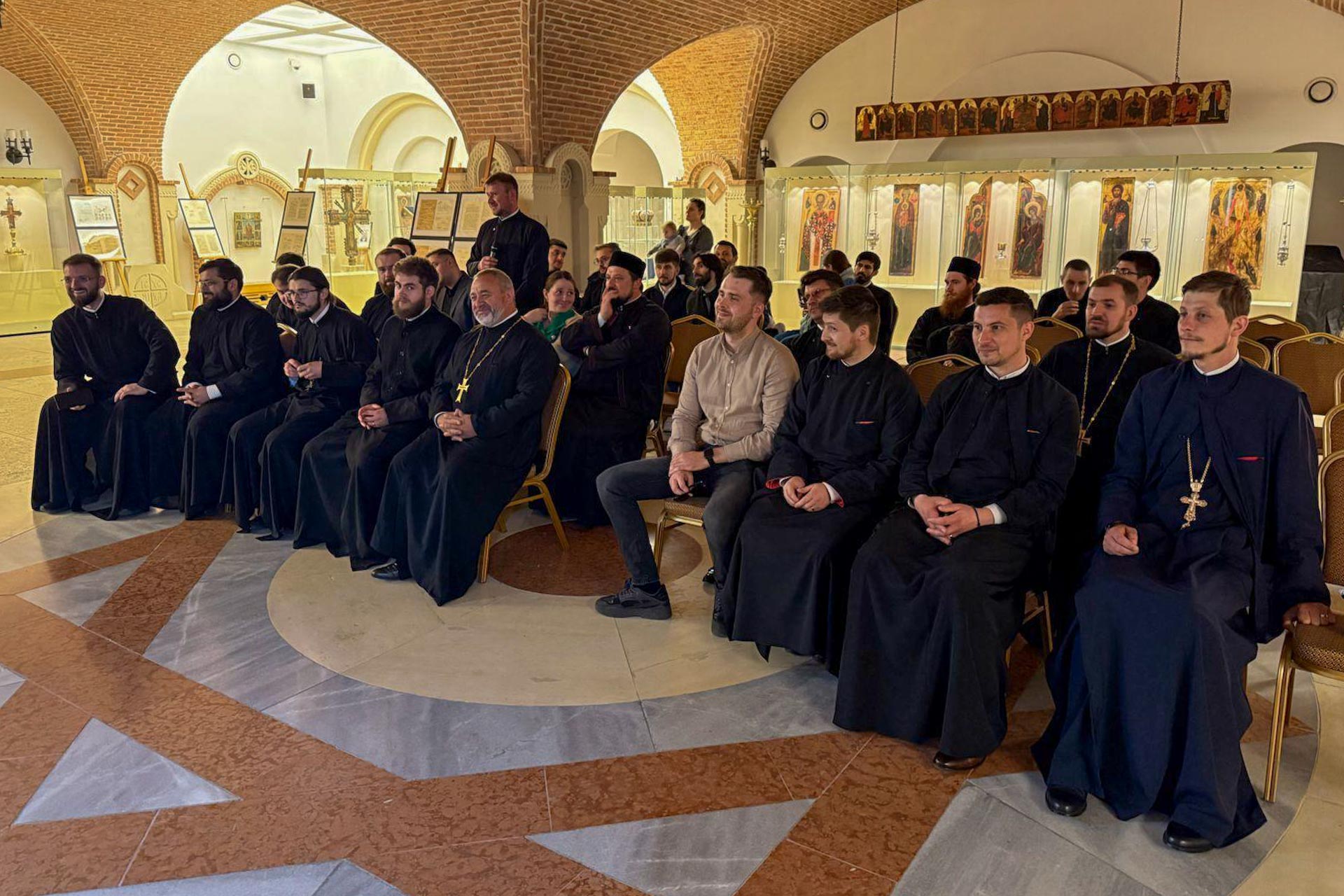 A avut loc revederea generației de studenți teologi care au finalizat studiile în promoția 2011–2015