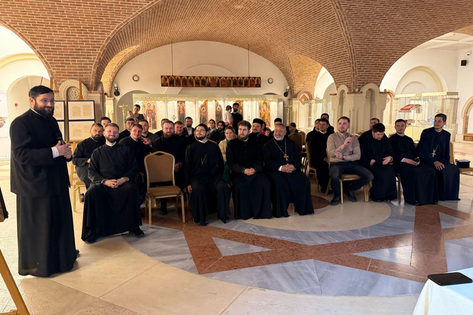 A avut loc revederea generației de studenți teologi care au finalizat studiile în promoția 2011–2015