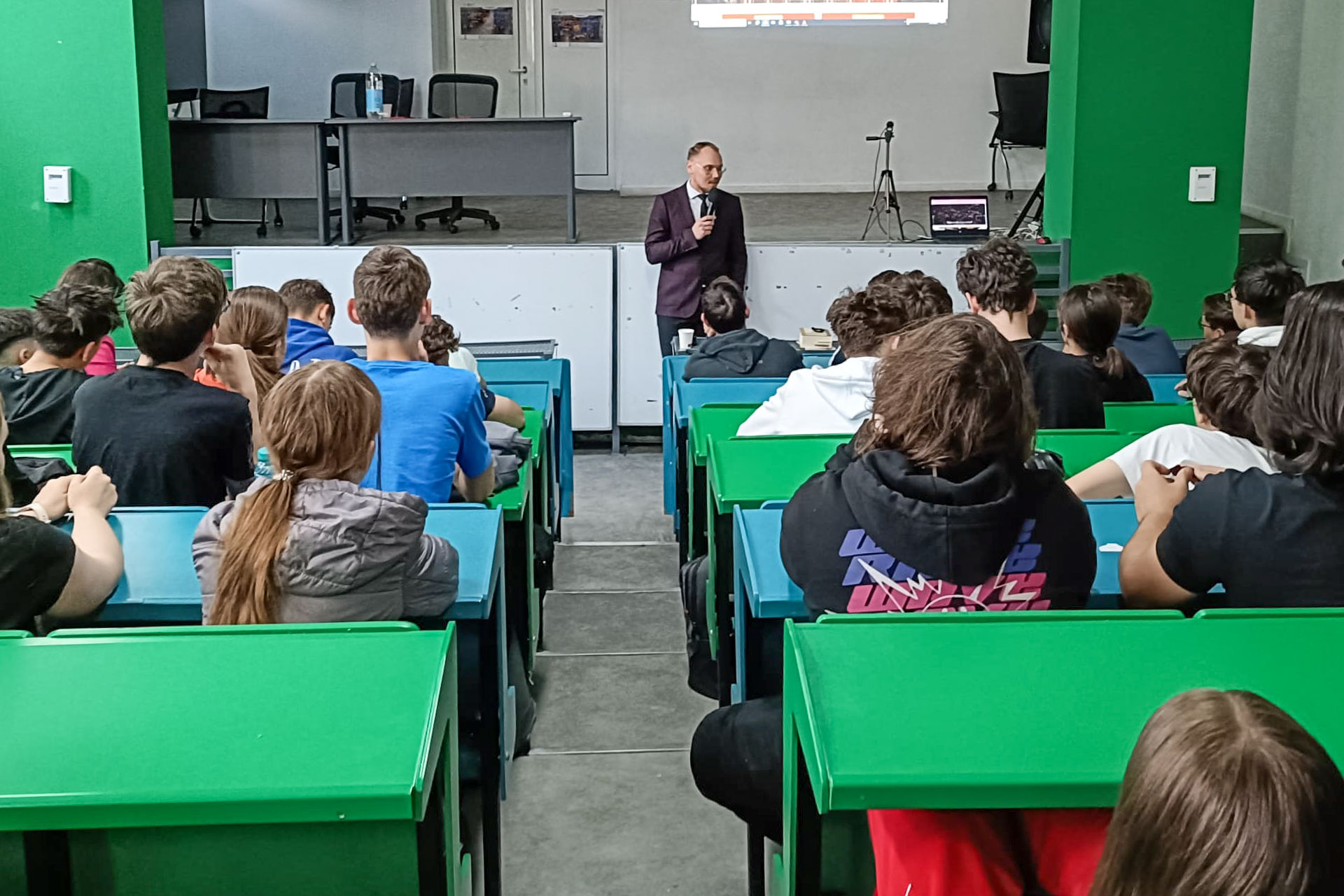 Concursul Regional Transdisciplinar „Religia în dimensiune virtuală”