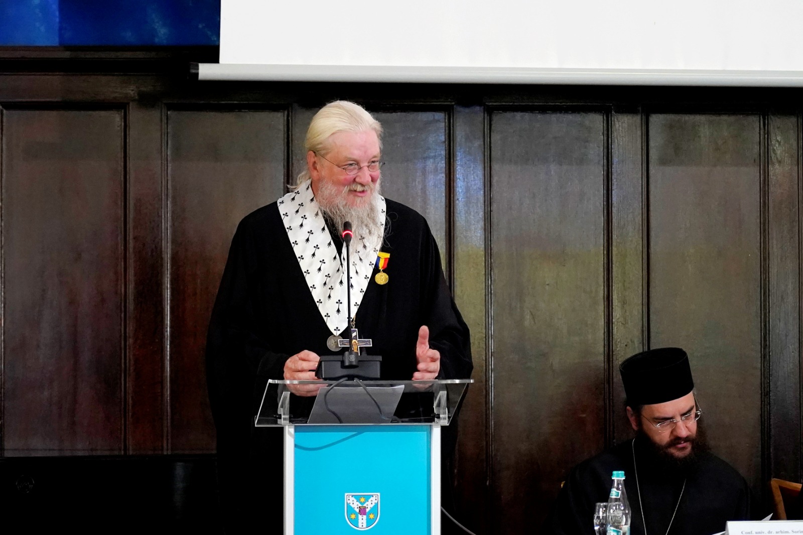 Pr. prof. John Behr a primit titlul de Doctor Honoris Causa din partea Universității „Alexandru Ioan Cuza” din Iași