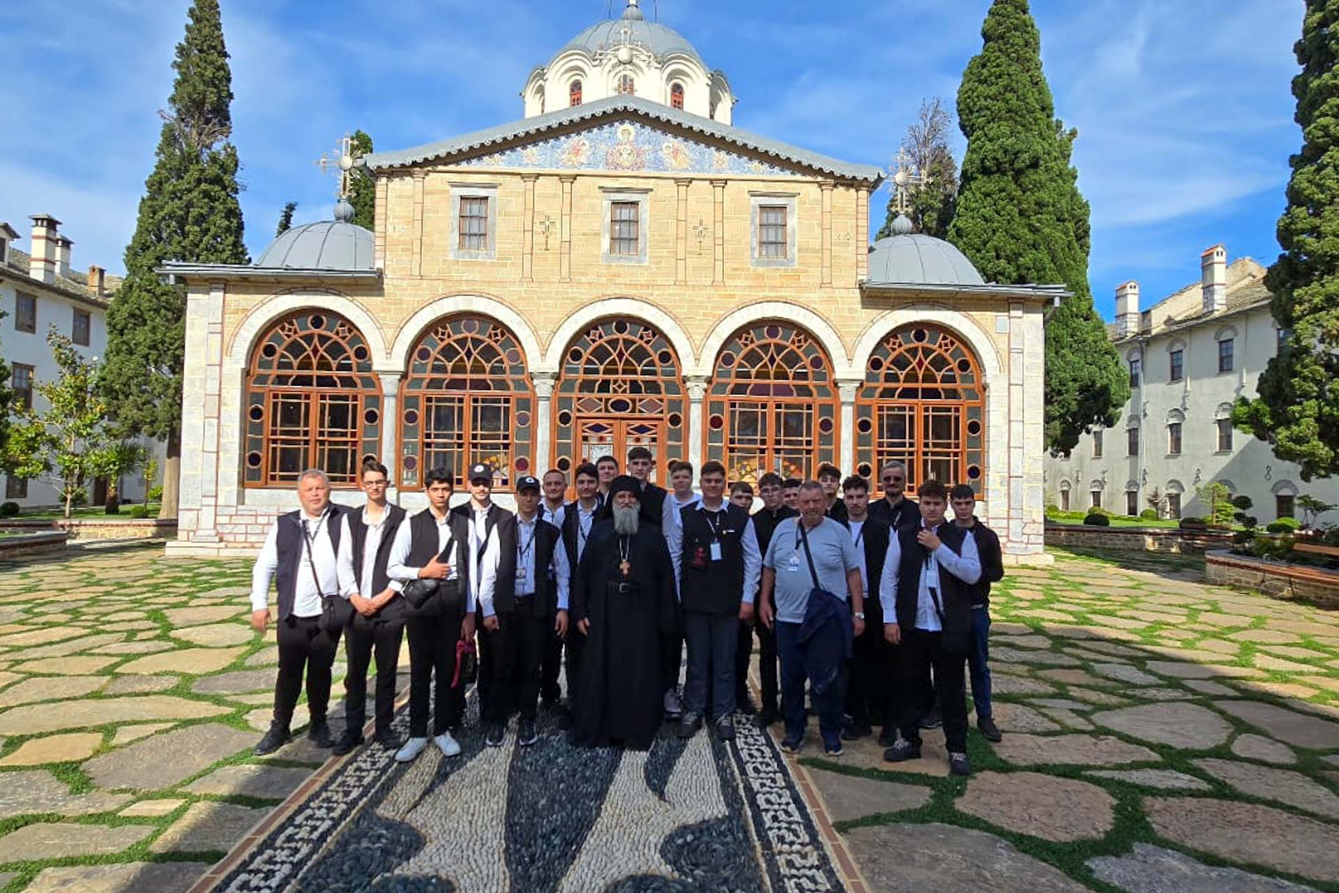 Elevi seminariști ieșeni, în pelerinaj la Sfântul Munte Athos