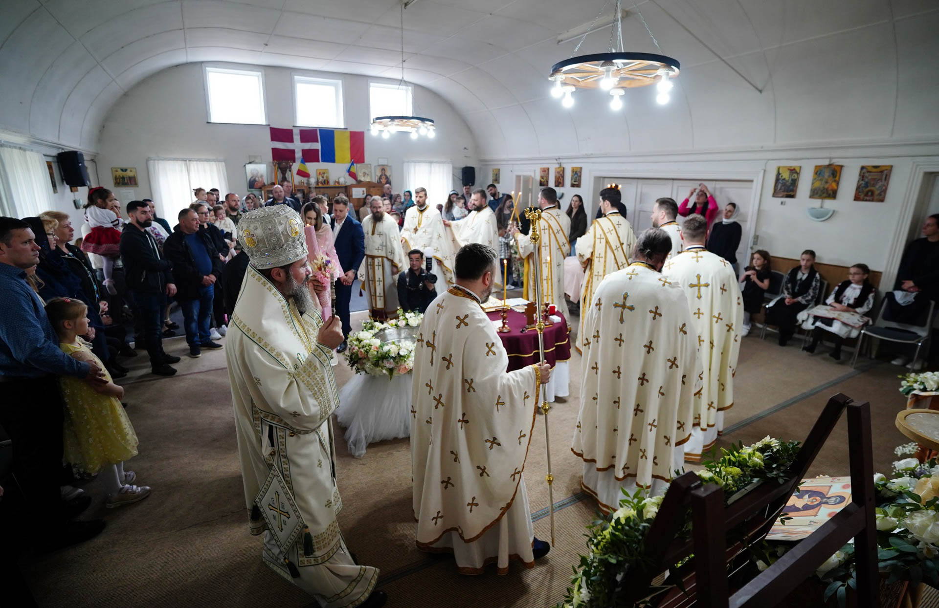 Preasfințitul Macarie, în vizită pastorală în Regatele Suediei și Danemarcei