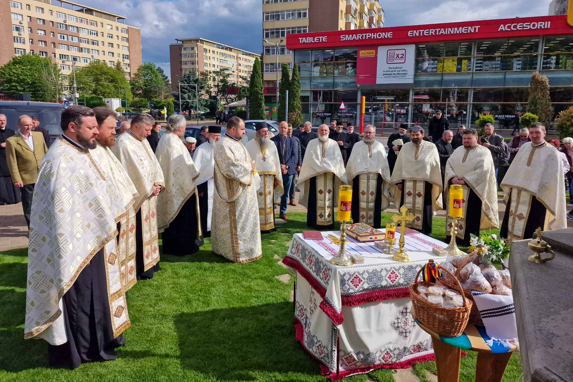 Eveniment comemorativ în cinstea martirilor din temnițele comuniste, la Piatra-Neamț