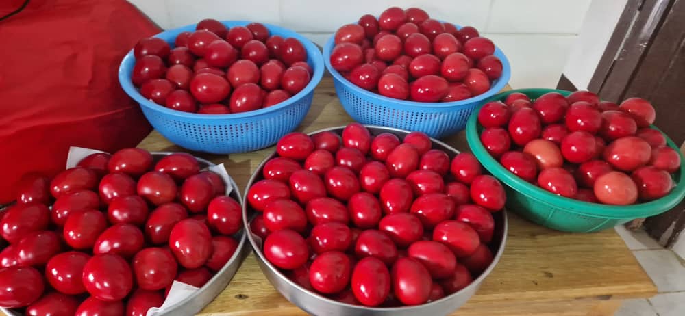 Kristo Amefufuka! Kweli Amefufuka!