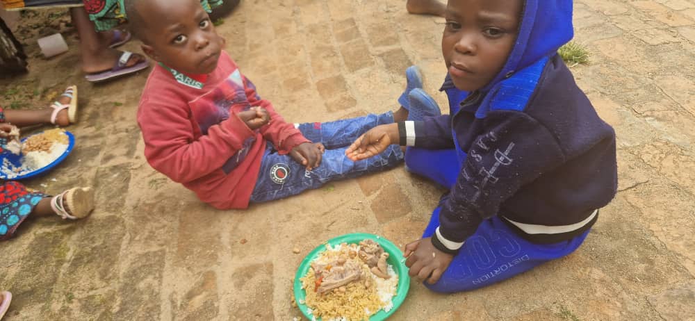 Kristo Amefufuka! Kweli Amefufuka!