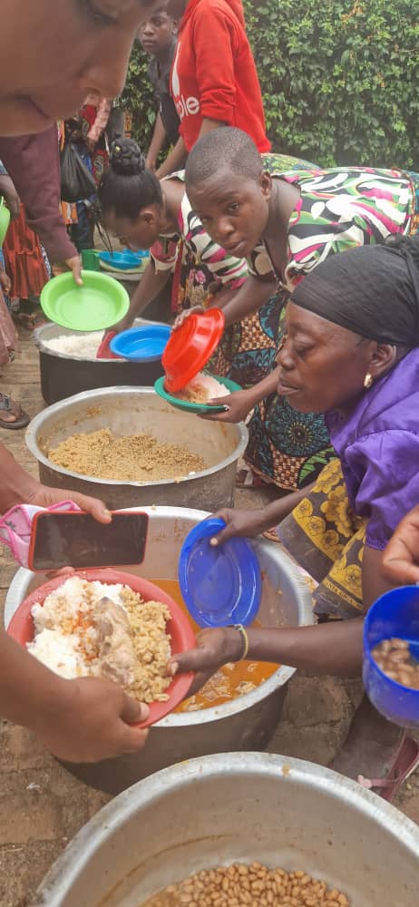 Kristo Amefufuka! Kweli Amefufuka!