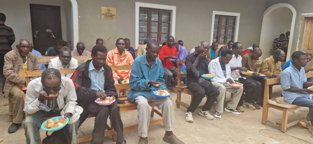 Kristo Amefufuka! Kweli Amefufuka!