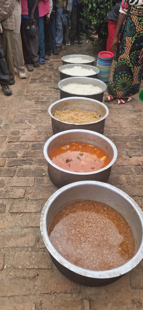 Kristo Amefufuka! Kweli Amefufuka!