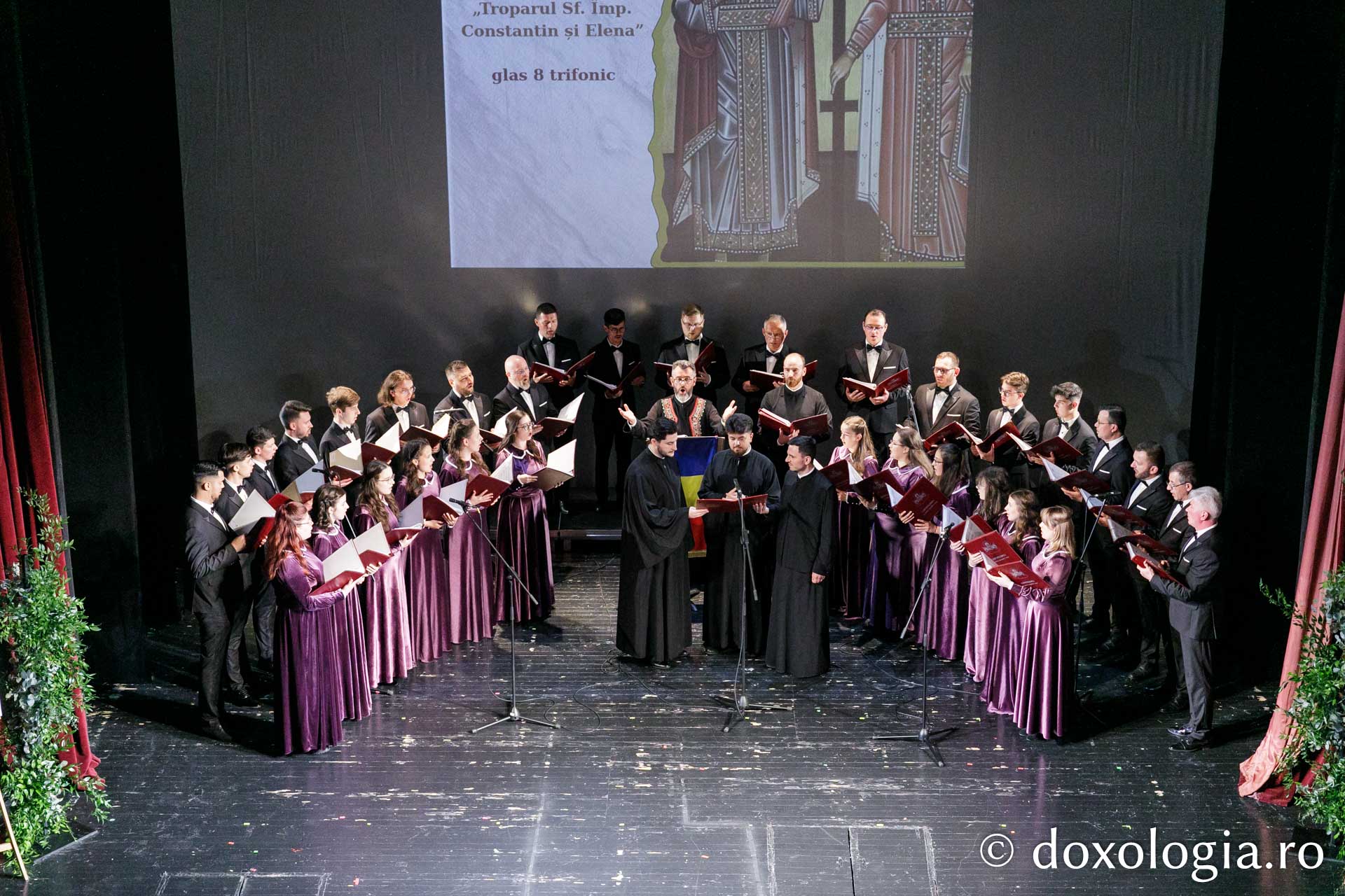 IBMF 2025: „Symbolon” sau lumea muzicii bizantine la Piatra Neamț