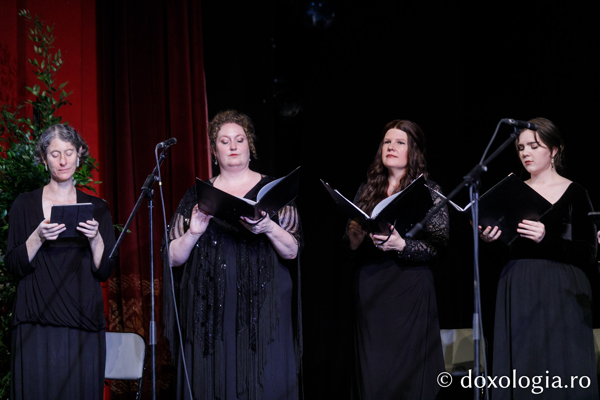 IBMF 2025: „Symbolon” sau lumea muzicii bizantine la Piatra Neamț