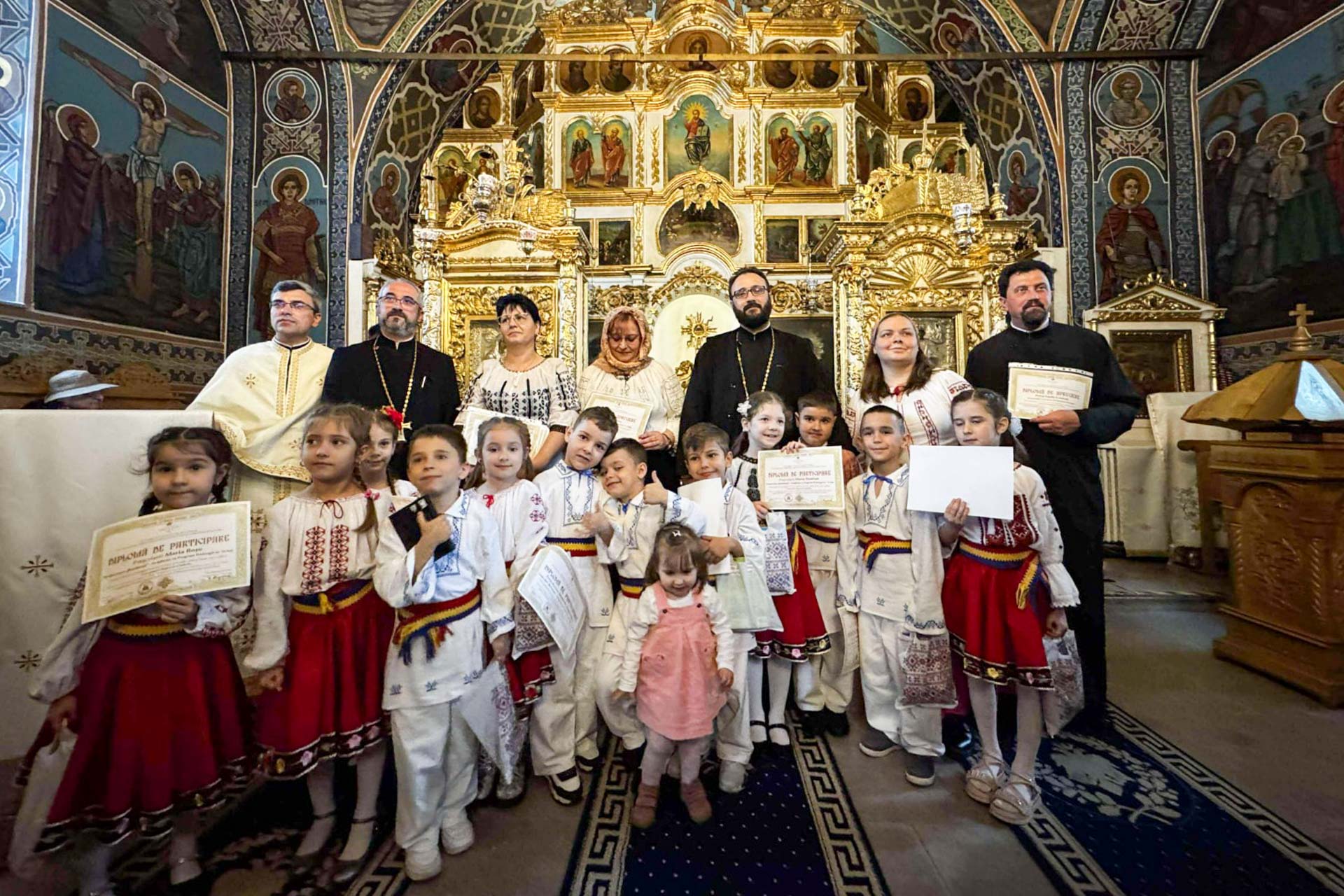 Parohia „Sfânta Treime” Iași și-a premiat câștigătorii Concursului Național Catehetic