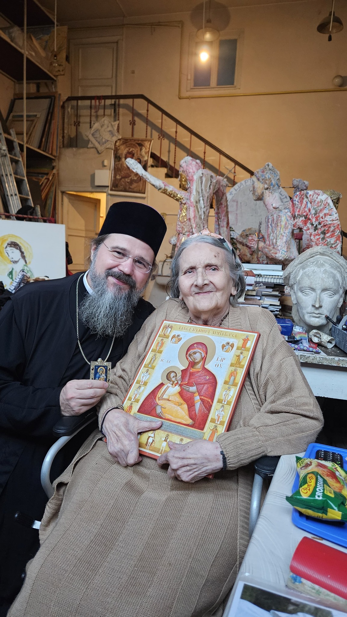 PS Macarie, alături de Silvia Radu PS Macarie, alături de Silvia Radu