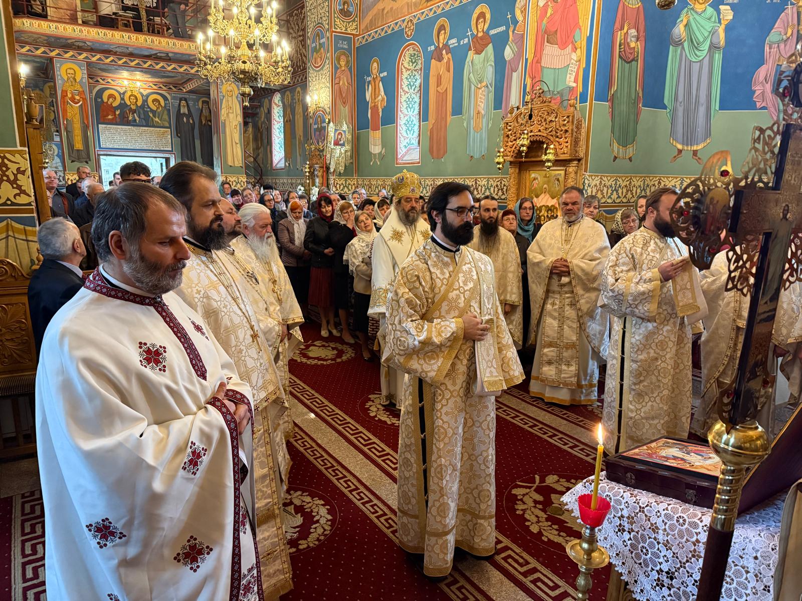„Suntem chemați să ne întâlnim cu Dumnezeul cel Viu și aceasta să ne aducă bucurie”