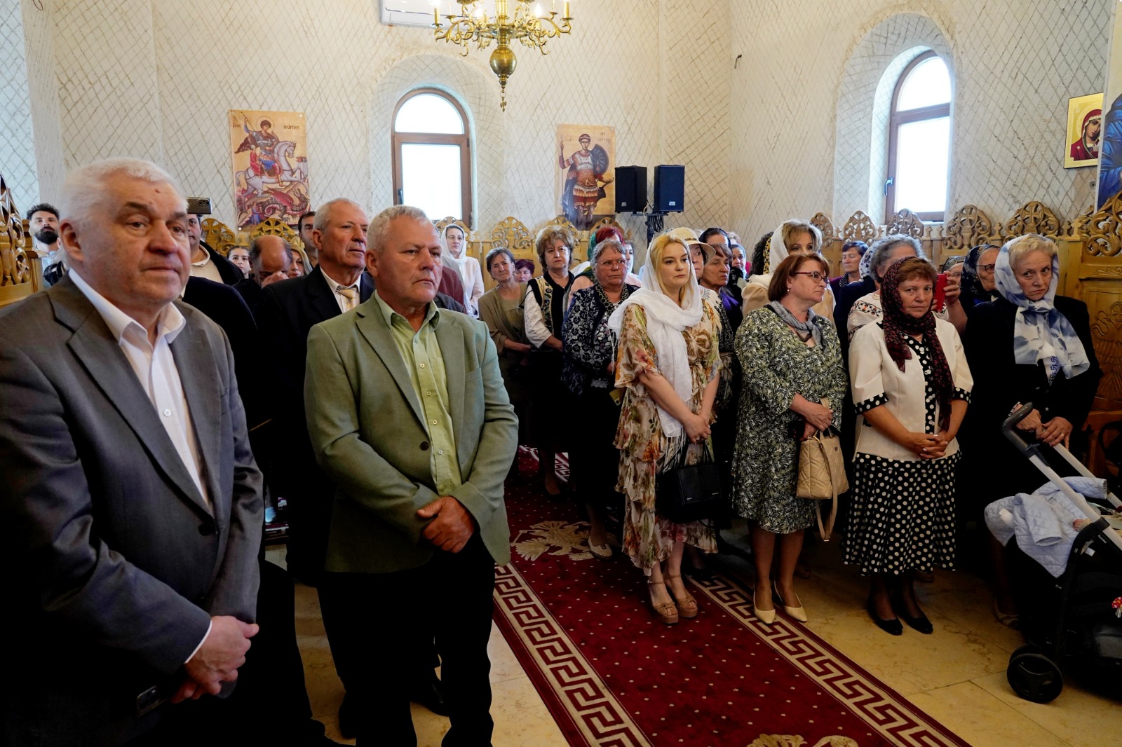 Hirotonie de preot, în Duminica Mironosițelor, la Parohia Ciulinești