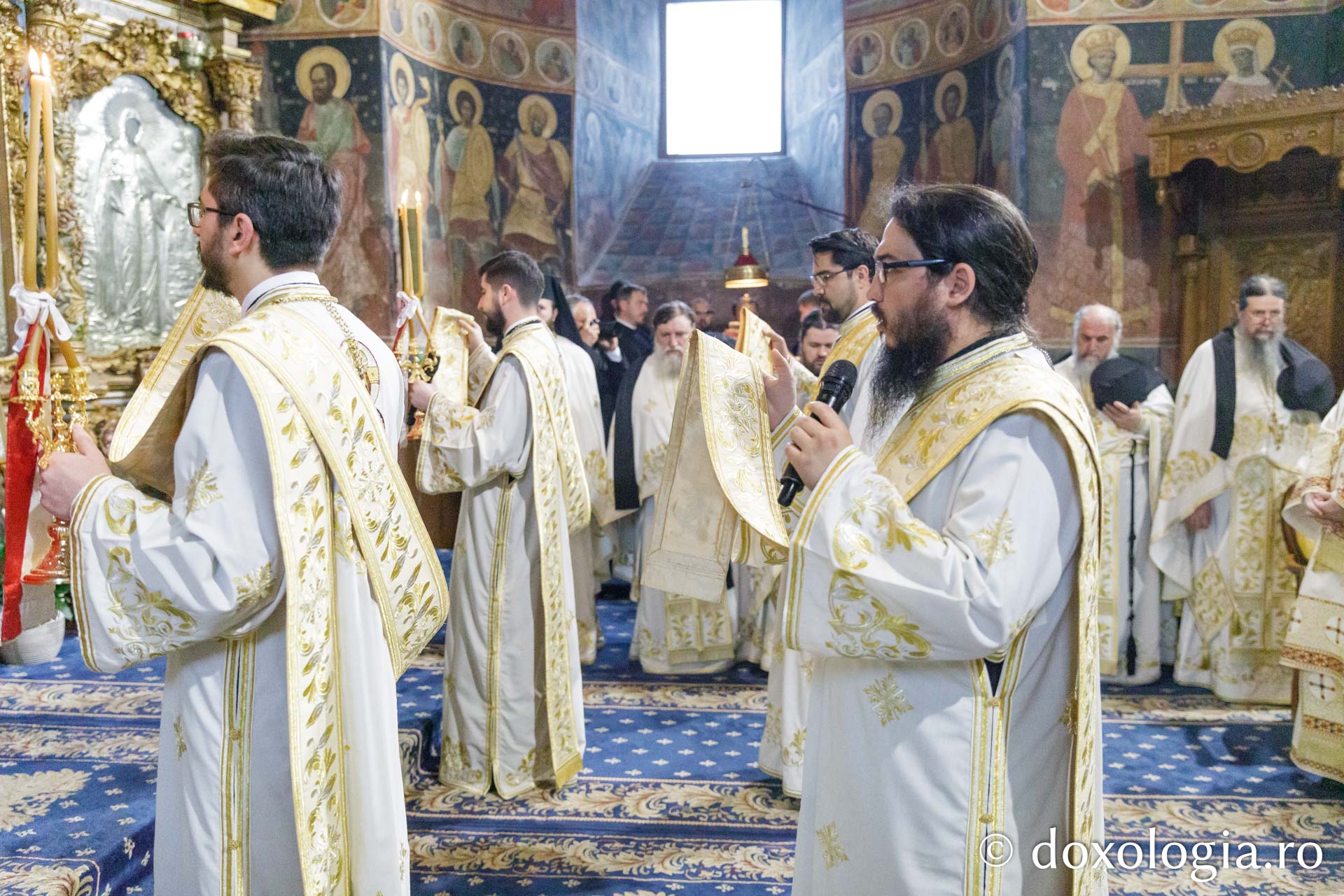 Sinaxa monahală mitropolitană cu stareții și starețele mănăstirilor din cuprinsul Mitropoliei Moldovei și Bucovinei / Foto: Pr. Silviu Cluci Sinaxa monahală mitropolitană cu stareții și starețele mănăstirilor din cuprinsul Mitropoliei Moldovei și Bucovinei