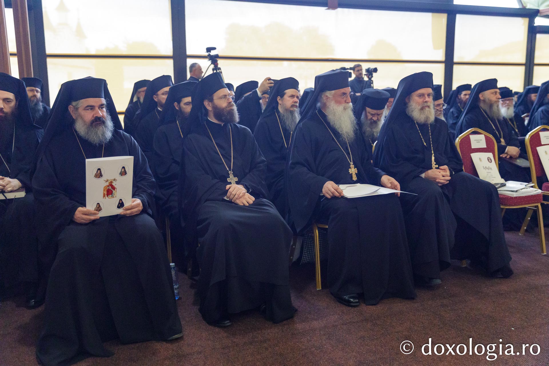 Sinaxa monahală mitropolitană cu stareții și starețele mănăstirilor din cuprinsul Mitropoliei Moldovei și Bucovinei / Foto: Pr. Silviu Cluci Sinaxa monahală mitropolitană cu stareții și starețele mănăstirilor din cuprinsul Mitropoliei Moldovei și Bucovinei