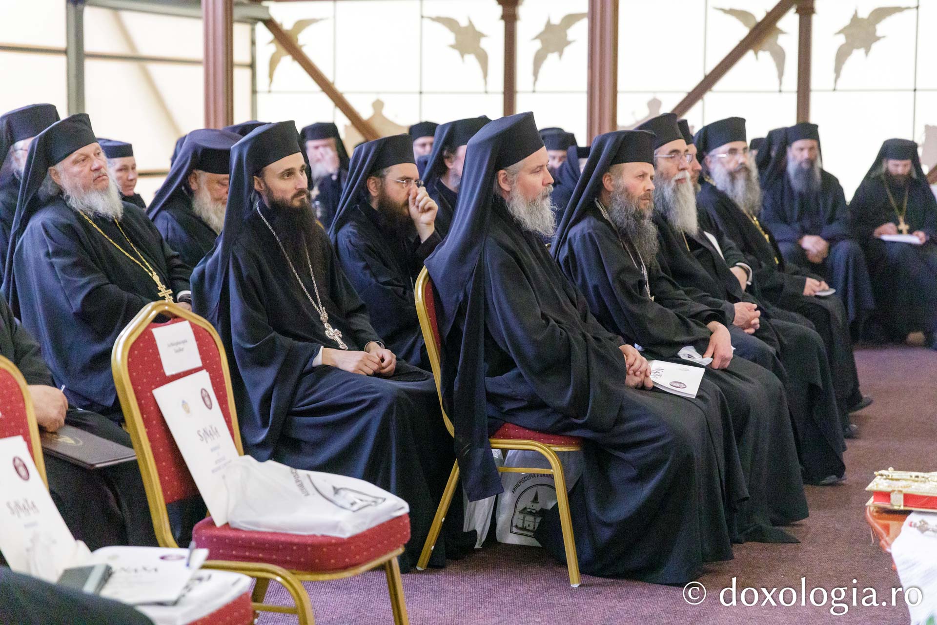 Sinaxa monahală mitropolitană cu stareții și starețele mănăstirilor din cuprinsul Mitropoliei Moldovei și Bucovinei / Foto: Pr. Silviu Cluci Sinaxa monahală mitropolitană cu stareții și starețele mănăstirilor din cuprinsul Mitropoliei Moldovei și Bucovinei