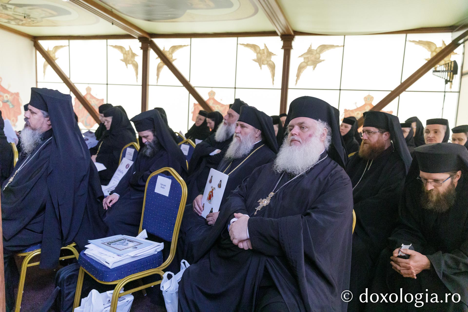 Sinaxa monahală mitropolitană cu stareții și starețele mănăstirilor din cuprinsul Mitropoliei Moldovei și Bucovinei / Foto: Pr. Silviu Cluci Sinaxa monahală mitropolitană cu stareții și starețele mănăstirilor din cuprinsul Mitropoliei Moldovei și Bucovinei