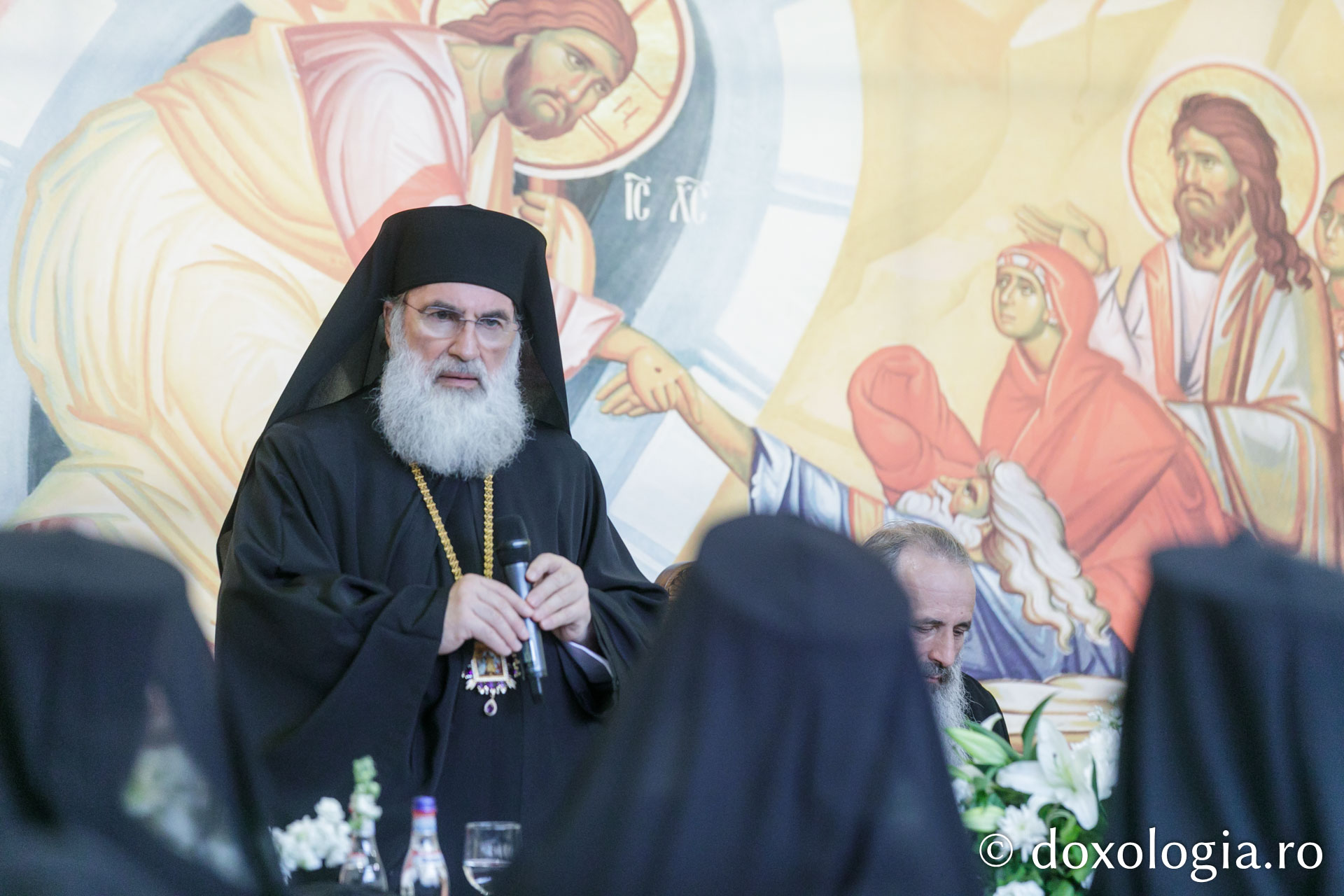 Sinaxa monahală mitropolitană cu stareții și starețele mănăstirilor din cuprinsul Mitropoliei Moldovei și Bucovinei / Foto: Pr. Silviu Cluci Sinaxa monahală mitropolitană cu stareții și starețele mănăstirilor din cuprinsul Mitropoliei Moldovei și Bucovinei