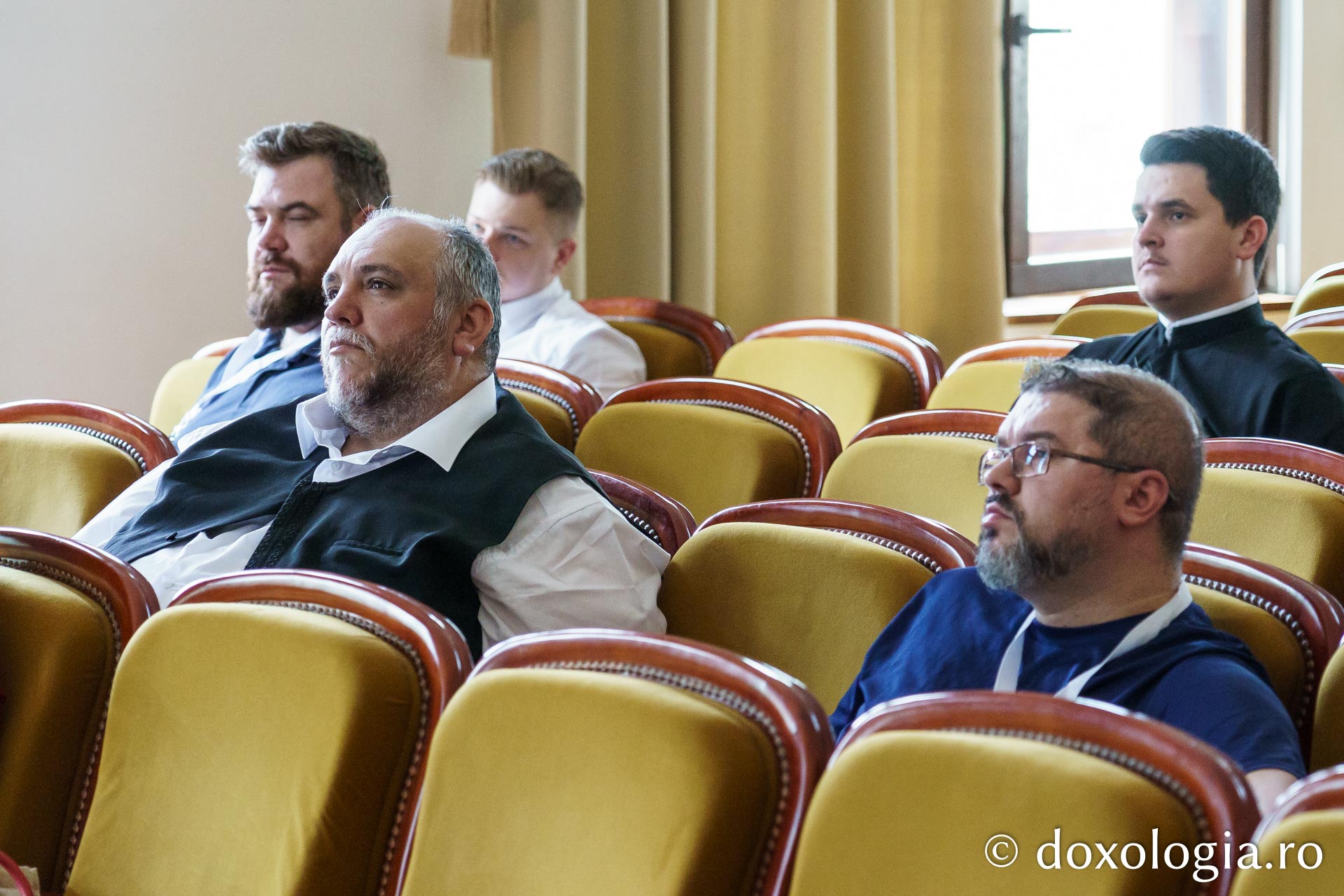 Ieșenii, invitați la un masterclass inedit de muzică veche orientală, susținut de muzicologul Constantin Răileanu